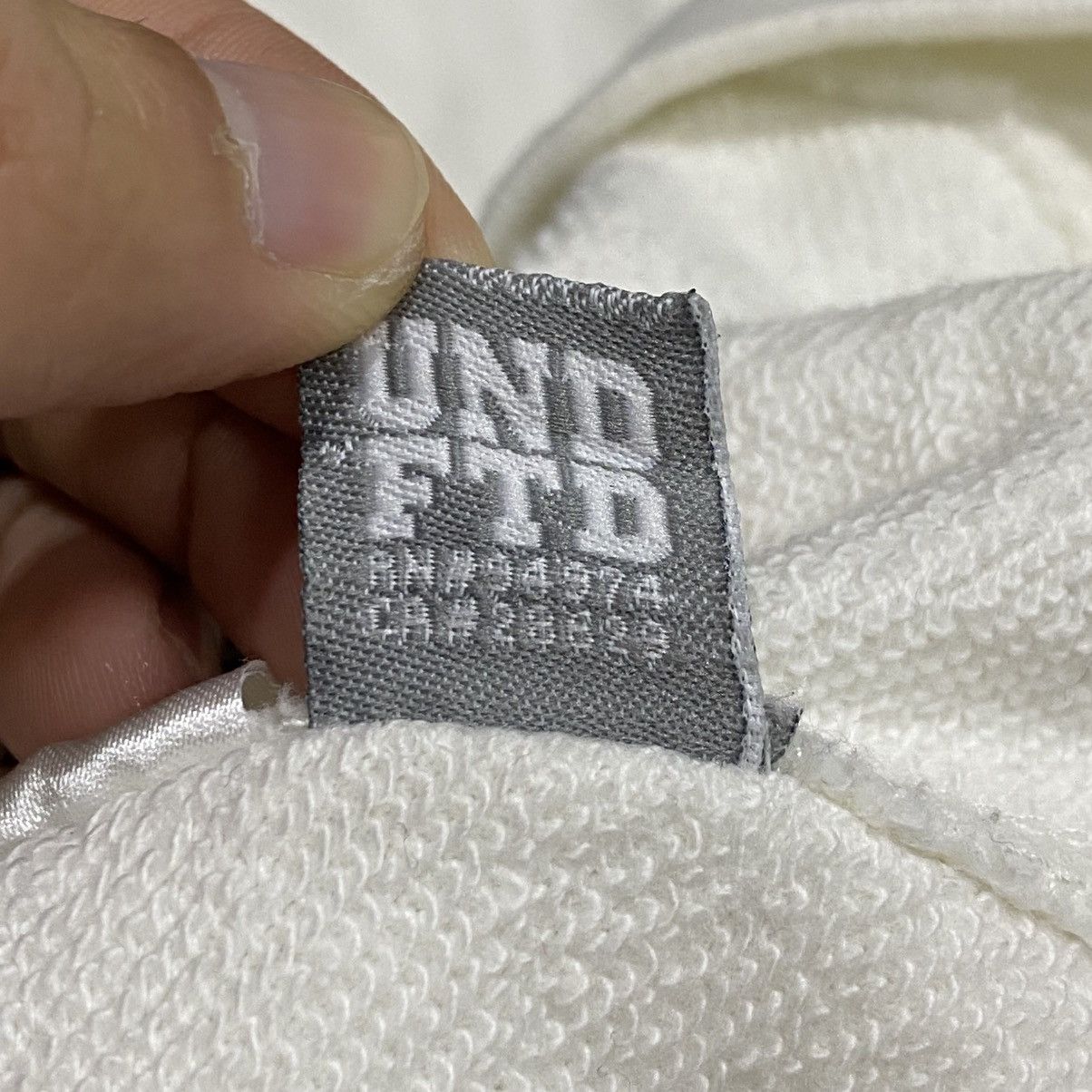 Champion × Undefeated CHAMPION x UNDEFEATED Spellout Short Sleeve Sweatshirt Size US XL / EU 56 / 4 - 12 Thumbnail