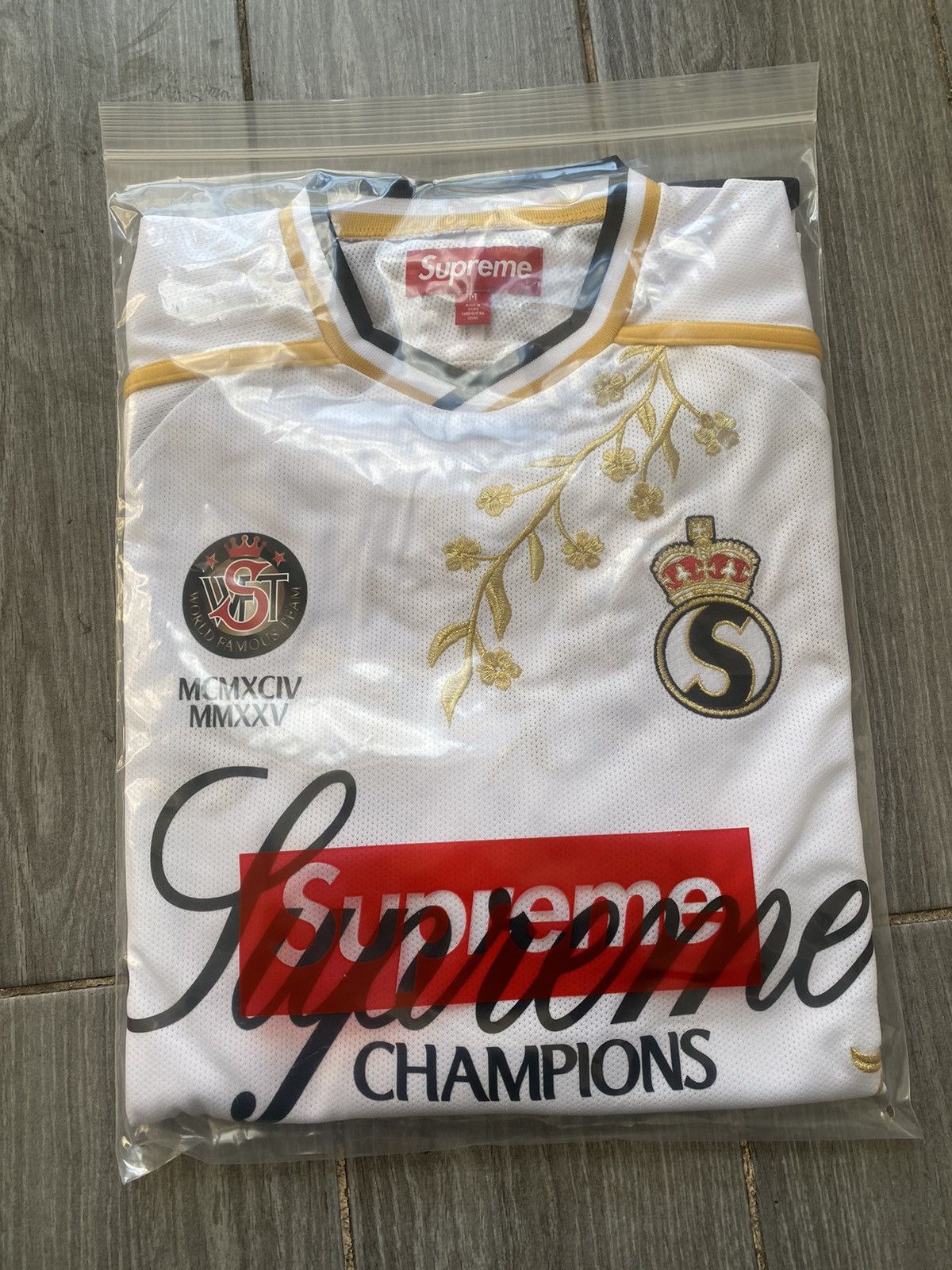 ウェア Supreme Floral Soccer Jersey white M Buy Supreme Floral Soccer Jersey 'White' - FW25KN52 WHITE | GOAT