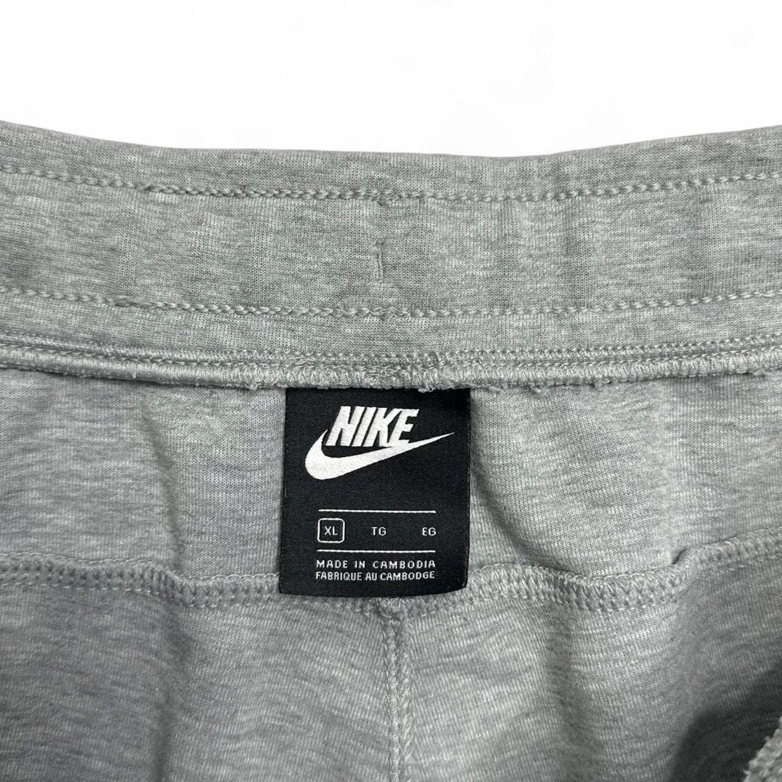 Nike Nike Tech Fleece Gray Black Joggers Men’s XL Sweatpants Size US 32 / EU 48 - 5 Thumbnail