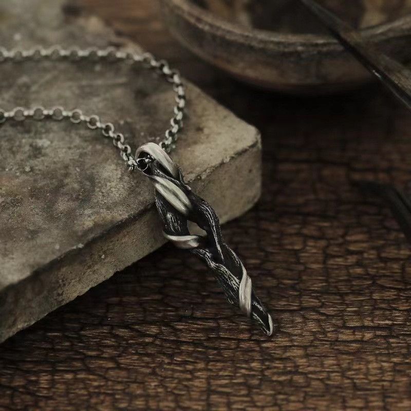 Jewelry Retro Style Wooden Pendant Necklace Size ONE SIZE - 1 Thumbnail