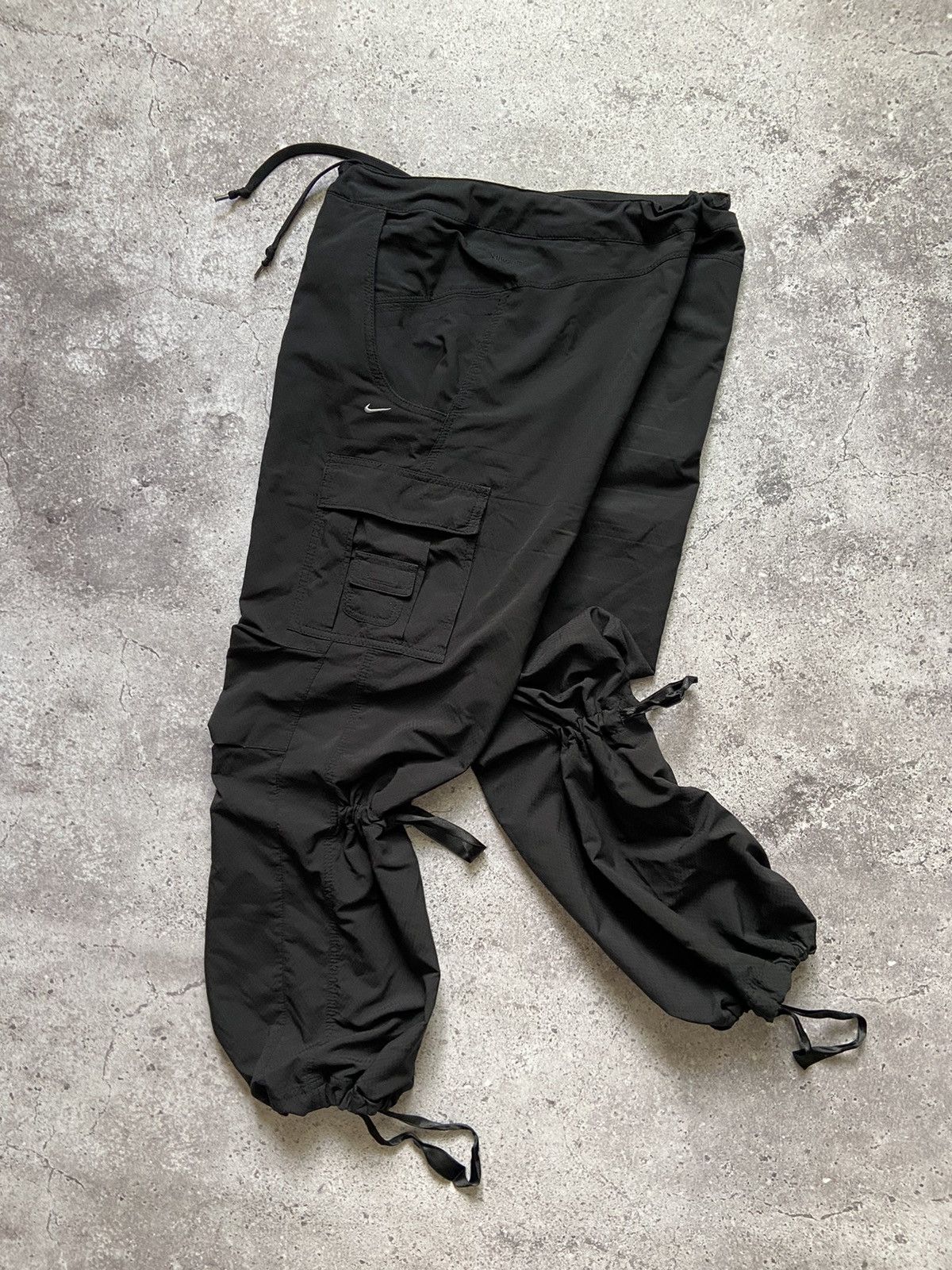 Other Vintage Y2K Nike Gorpcore Bondage Baggy Cargo Pants Size 32" / US 10 / IT 46 - 1 Thumbnail