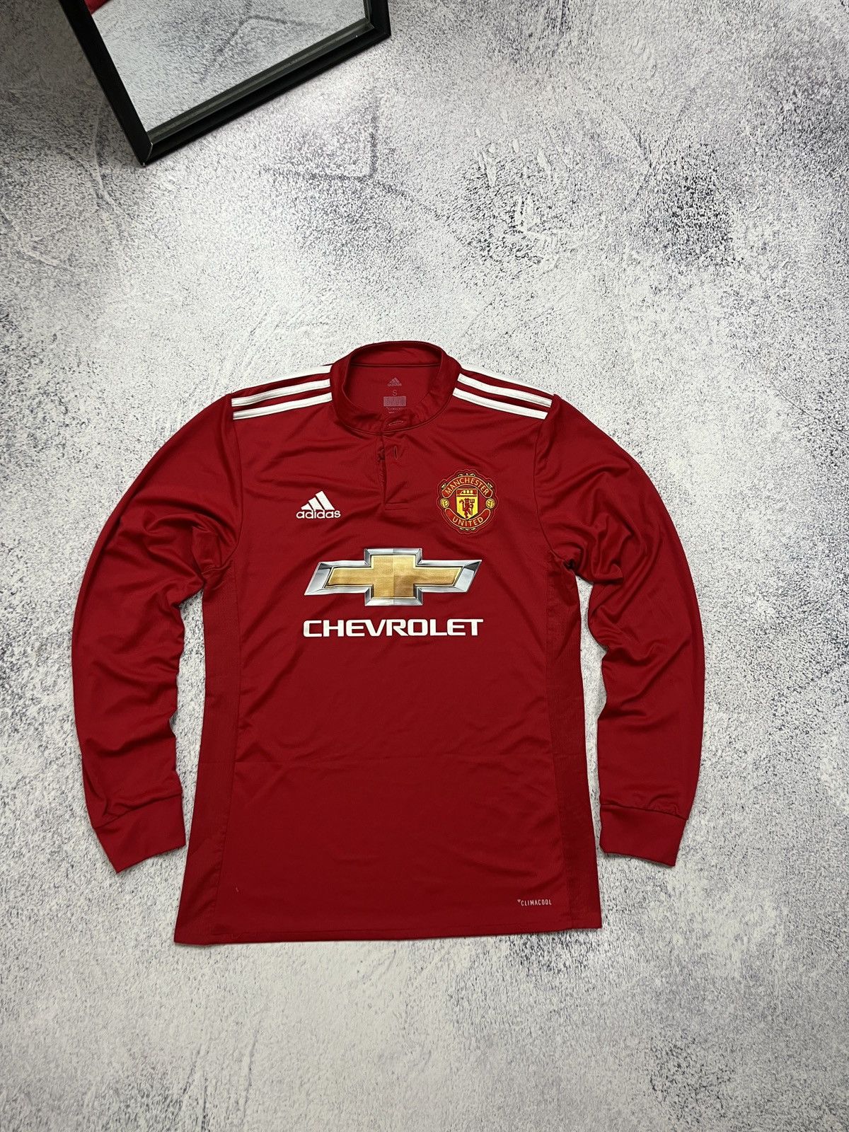 Nike Nike Manchester United 2017 Long Sleeve Soccer Jersey Size US S / EU 44-46 / 1 - 1 Thumbnail