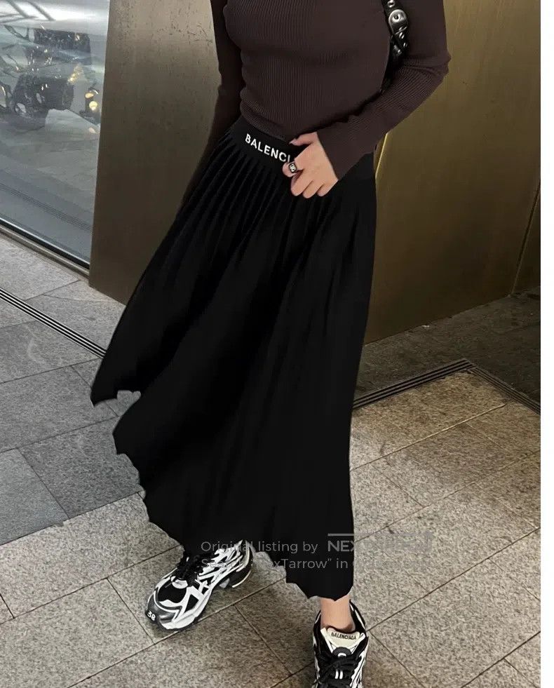 Balenciaga Balenciaga size S Pleated knit half skirt Size 23" - 5 Thumbnail