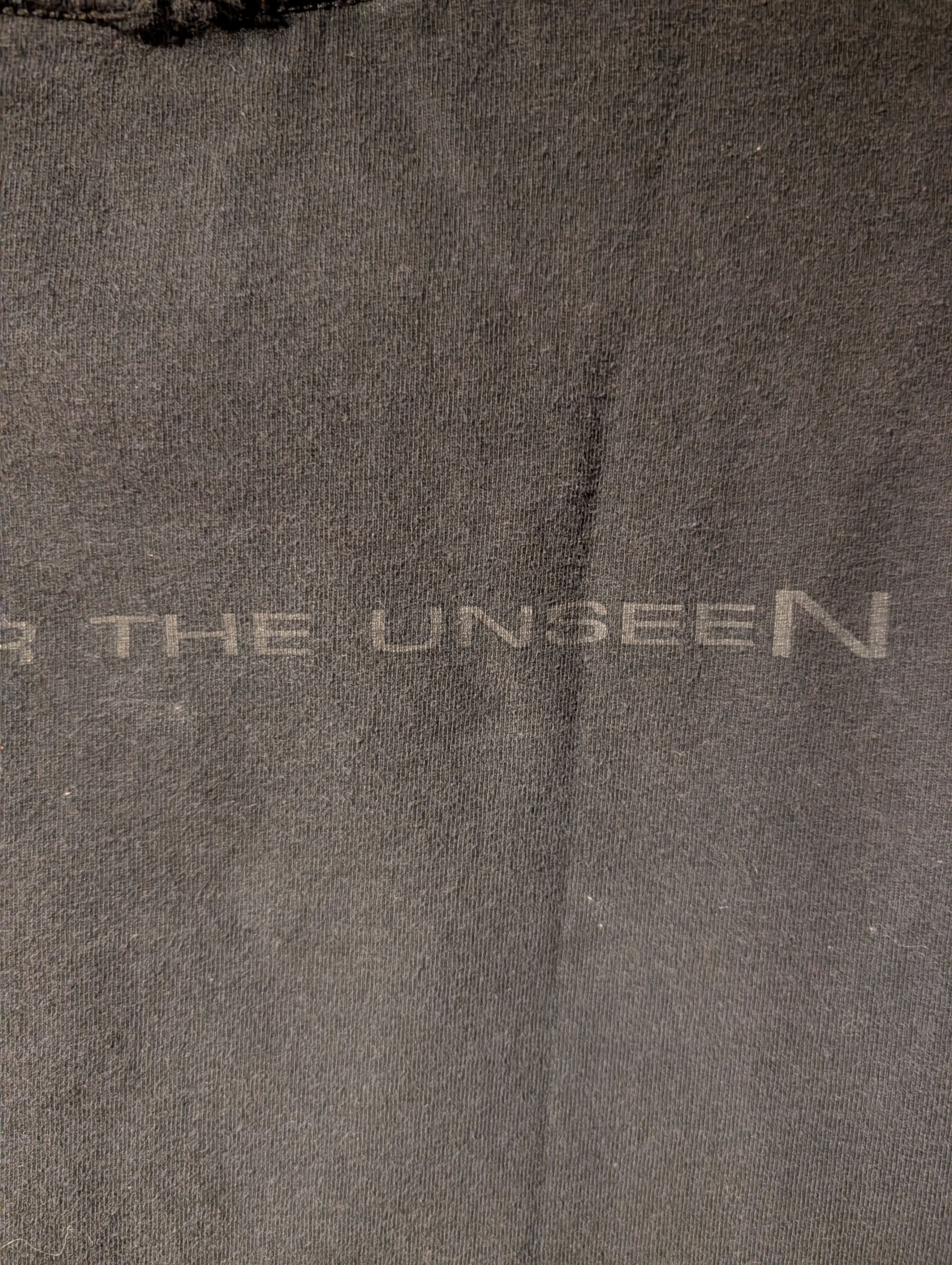 Fruit Of The Loom Vintage Y2K Invisible Children Discover The Unseen Shirt Size US M / EU 48-50 / 2 - 6 Thumbnail