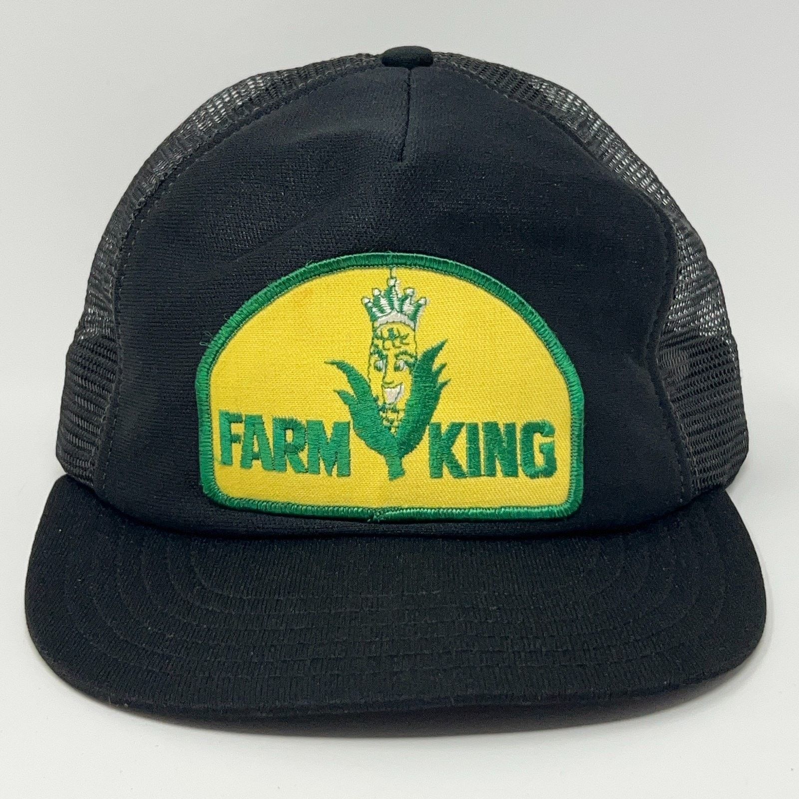 Vintage Vintage 80s Farm King Patch Trucker Hat Baseball Cap Black Size ONE SIZE - 1 Thumbnail