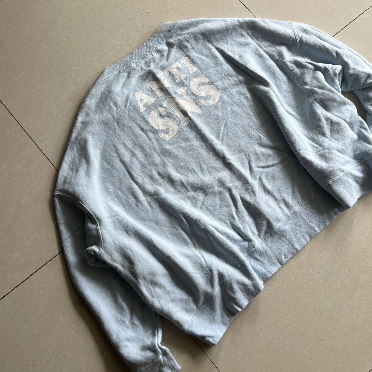 AW18 Undercover anti sns cropped sweater