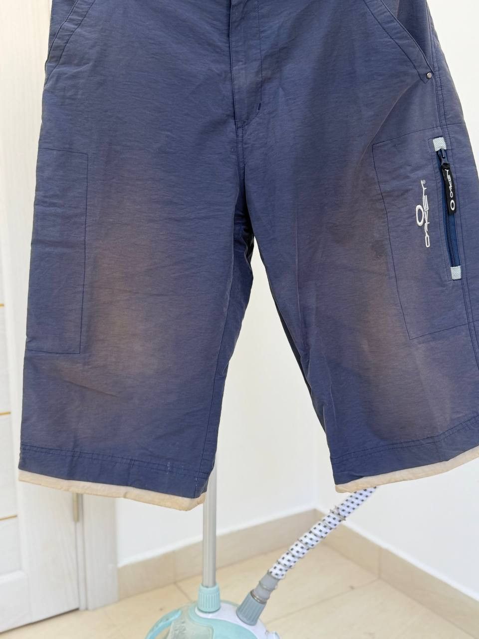 Oakley Vintage Oakley Sun Faded Archive Shorts Y2K Size US 36 / EU 52 - 5 Thumbnail