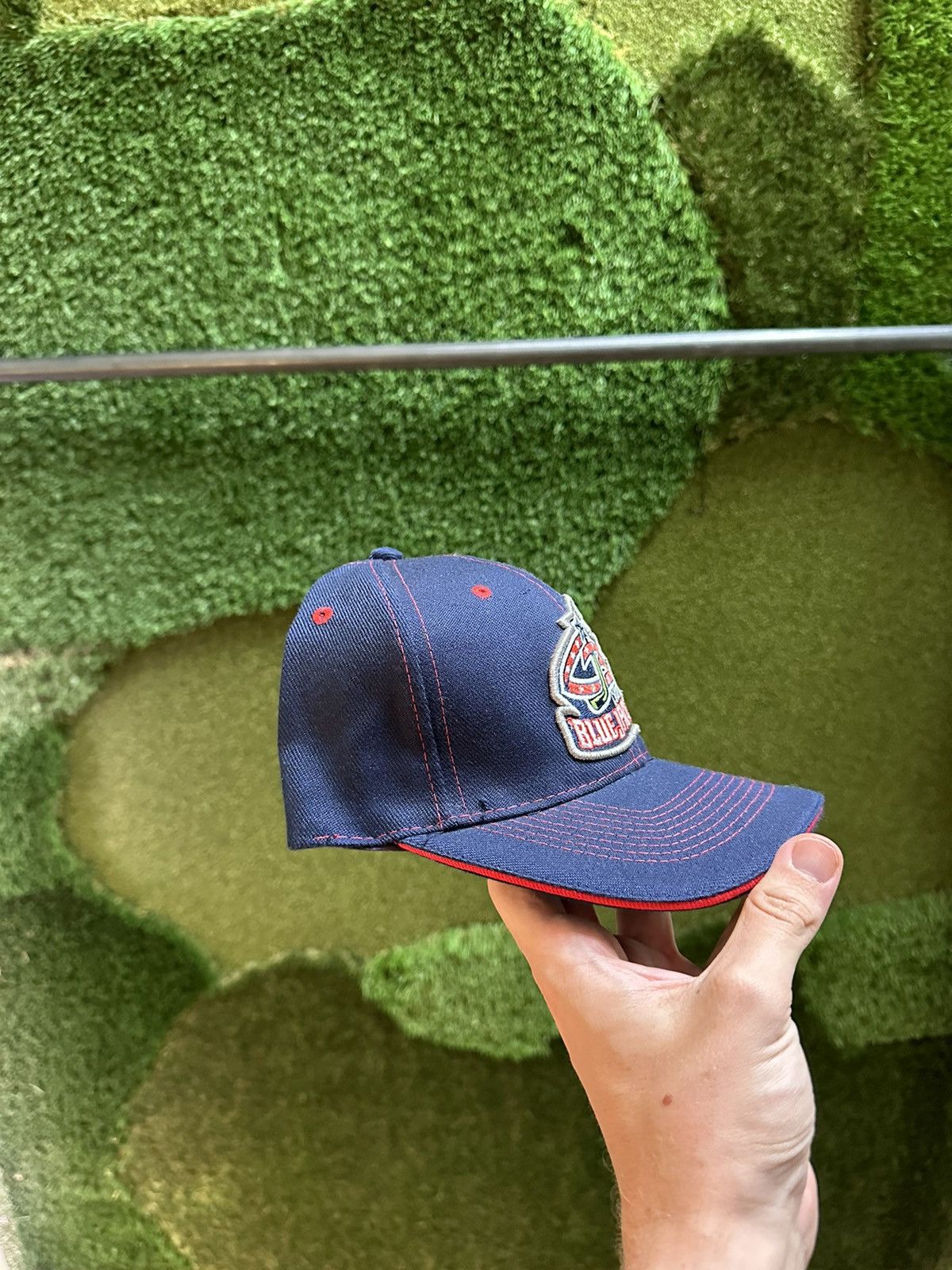 NHL × Vintage Vintage NHL NWT Columbus Blue Jackets Logo Hat Size ONE SIZE - 2 Thumbnail