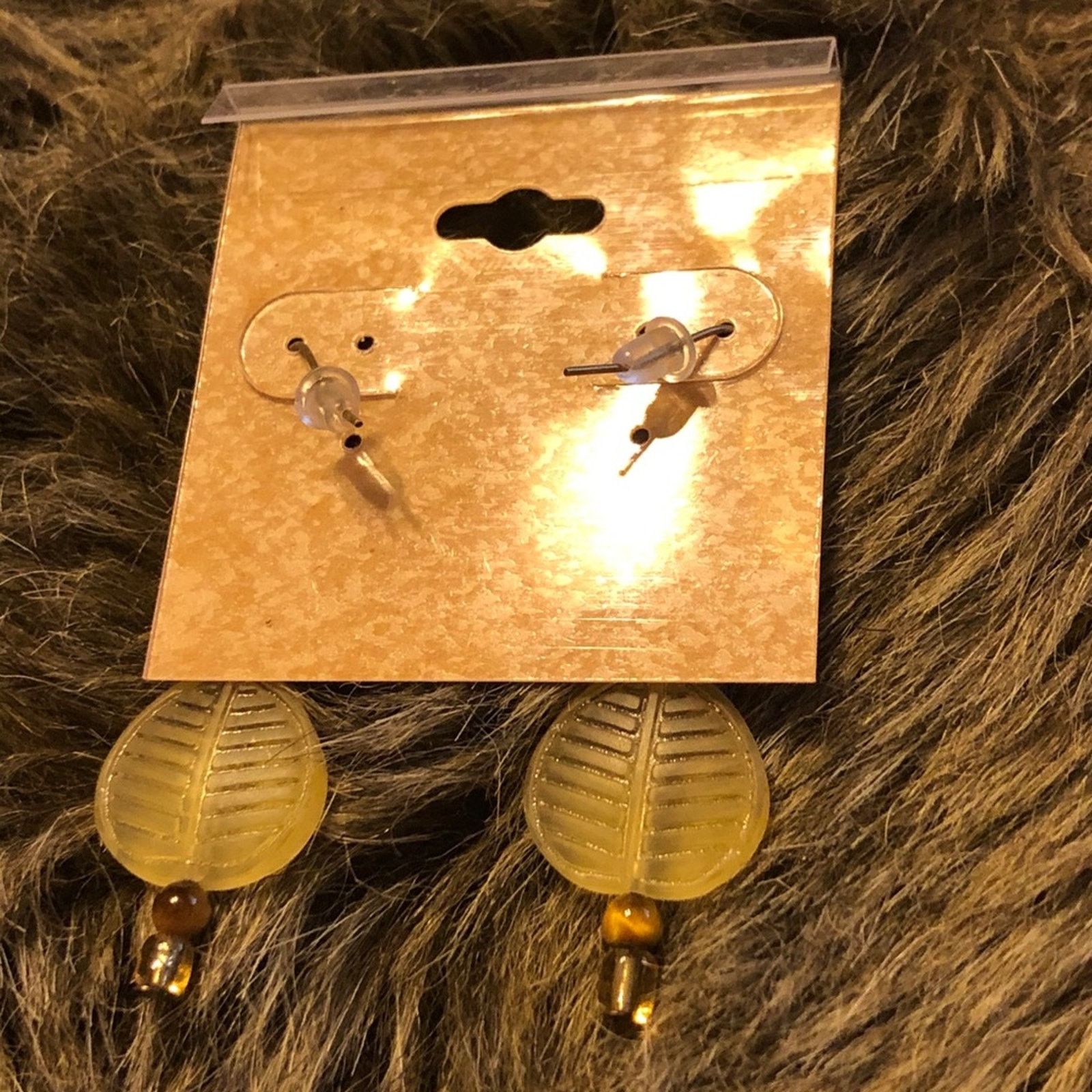 Jewelry Light gold frosted glass leaf dangle earrings Size ONE SIZE - 3 Thumbnail