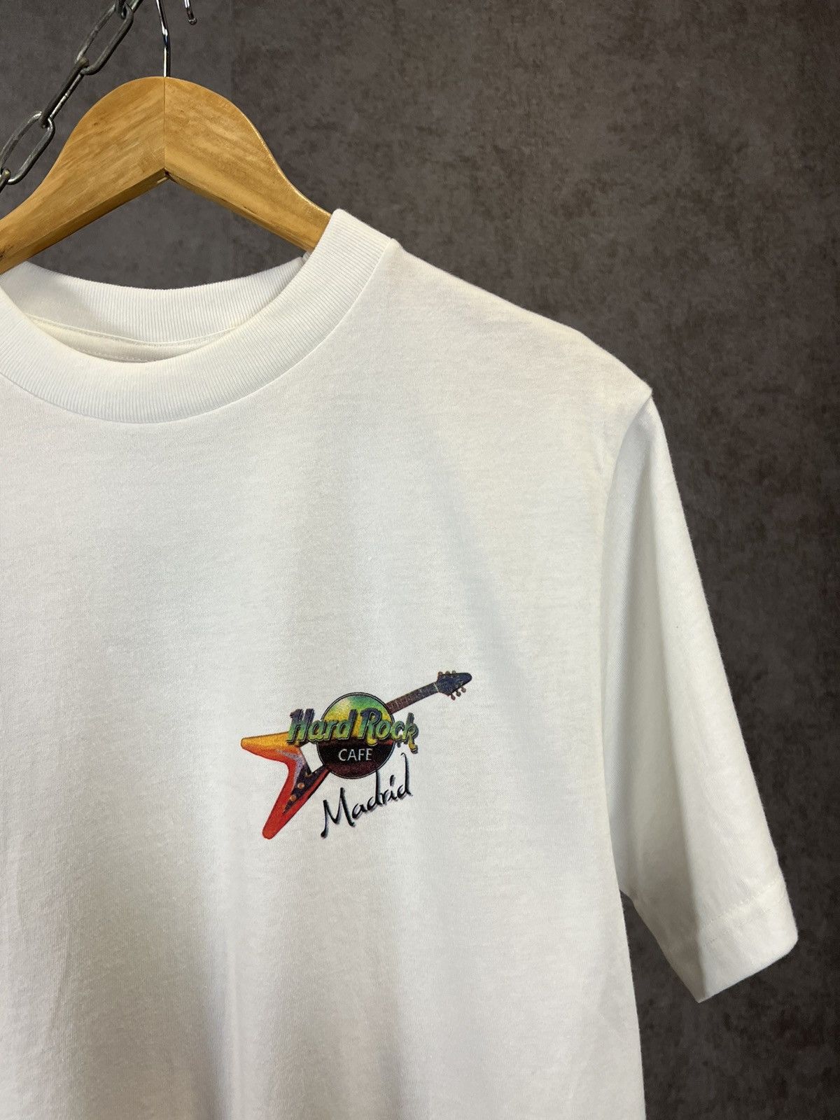 Hard Rock Cafe Hard Rock Cafe Madrid vintage tee Size US S / EU 44-46 / 1 - 4 Thumbnail