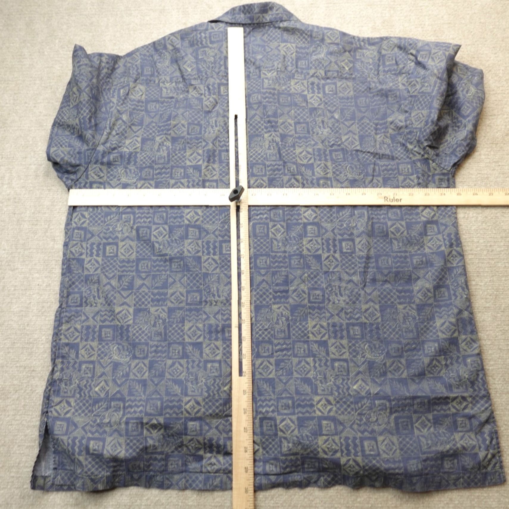 Tori Richard VINTAGE Tori Richard Hawaiian Shirt XL Blue Geometric Cotton Lawn Made in USA Size US XL / EU 56 / 4 - 5 Thumbnail