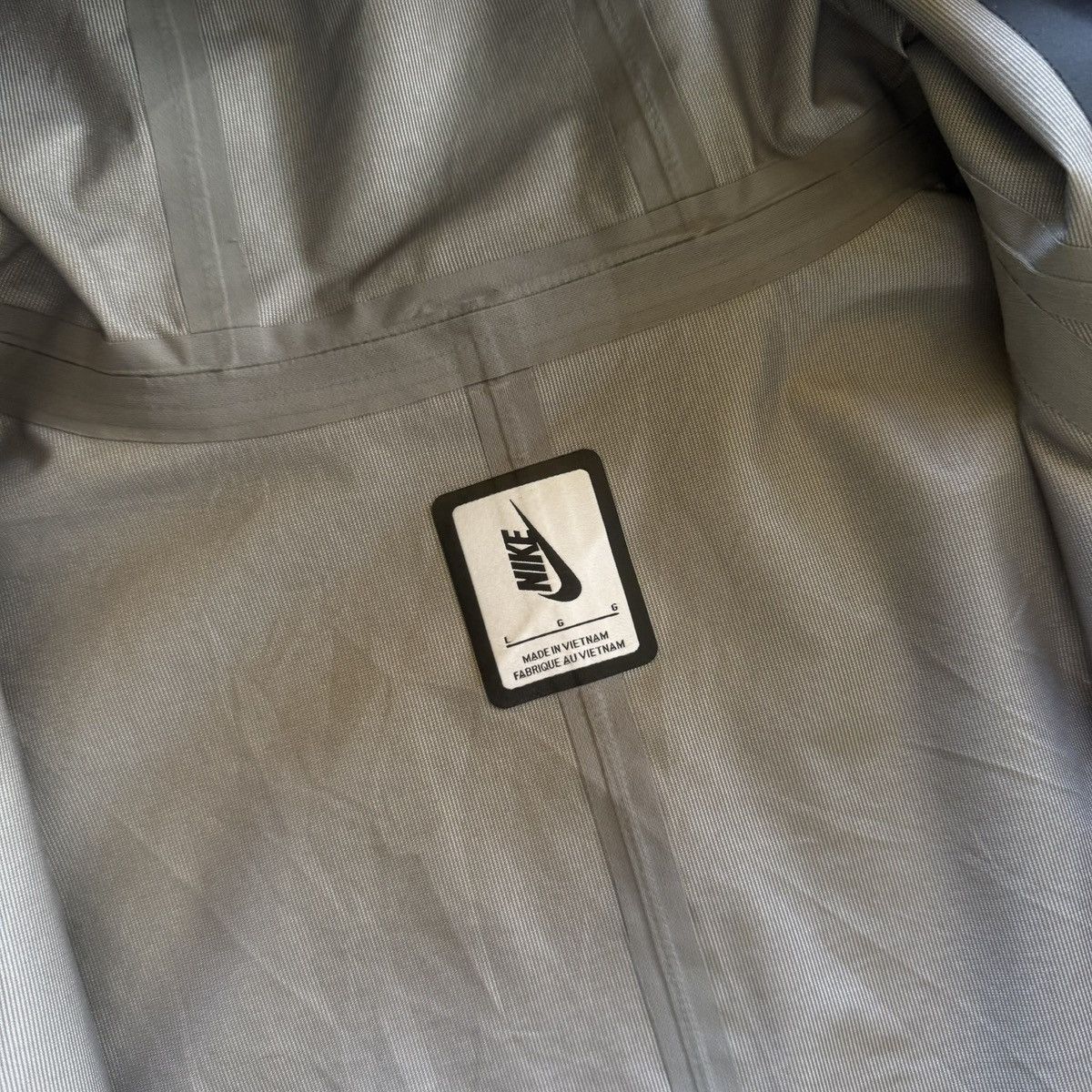 Nike × Undercover Nike x Undercover Waterproof Jacket Size US L / EU 52-54 / 3 - 11 Thumbnail
