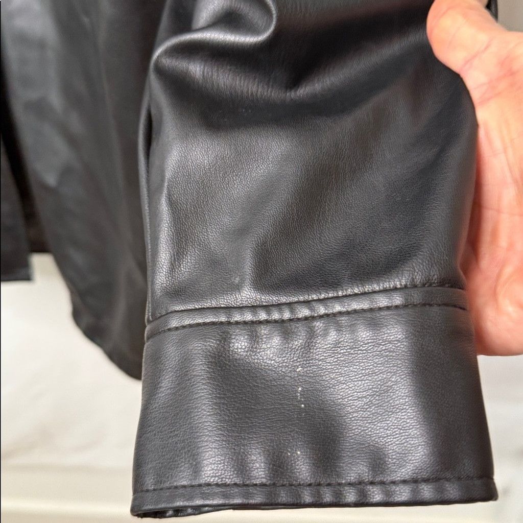 Zara ZARA black button down winter rain faux leather jacket sz M Size US M / EU 48-50 / 2 - 3 Thumbnail