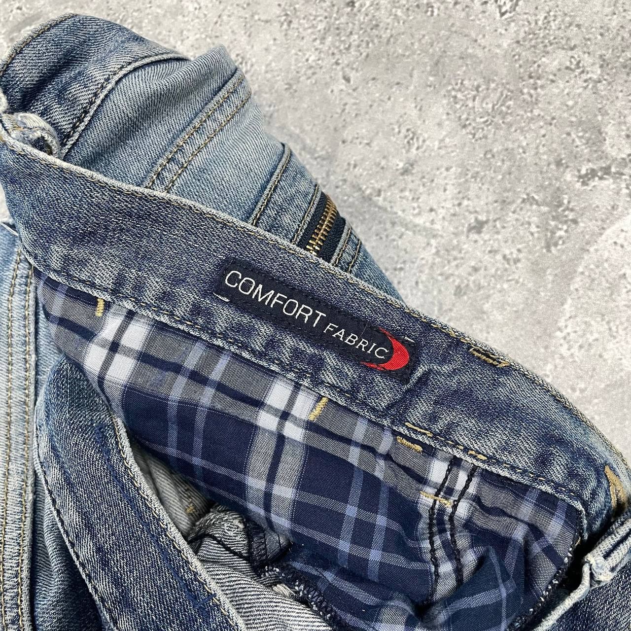 Armani Vintage 2000s ARMANI JEANS Distressed Y2K Jeans Blue Size 34 Size US 34 / EU 50 - 16 Thumbnail