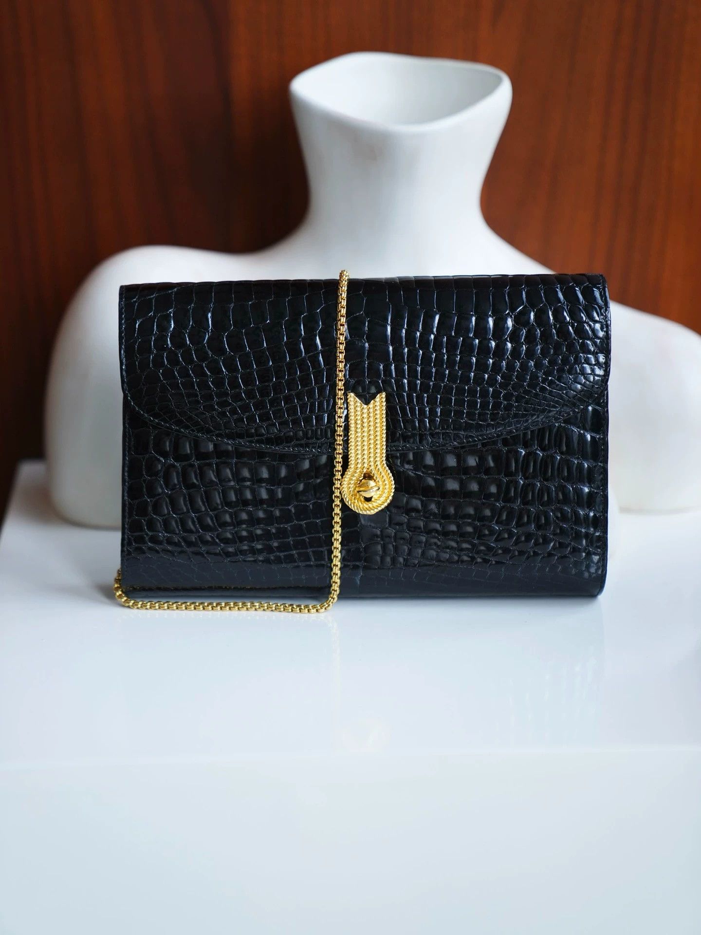 Other Morabito Vintage Gold & Black Croc 2way Handbag Size ONE SIZE - 1 Thumbnail