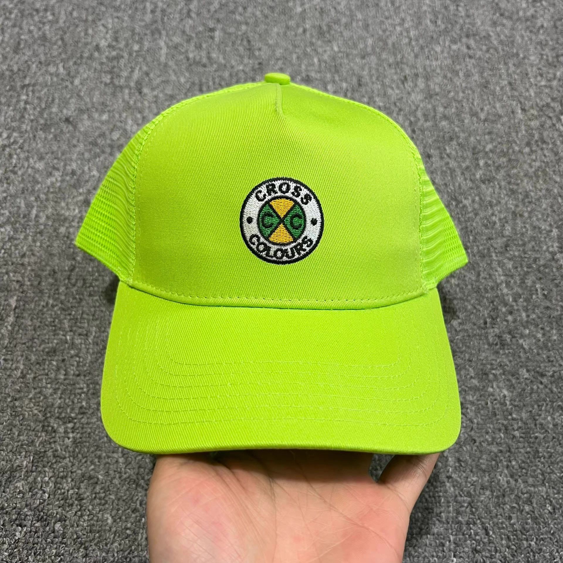 Cross Colours rossCurvedBrimEmbroideredMeshTruckerBaseball Cap Visor Q7 Size ONE SIZE - 1 Thumbnail