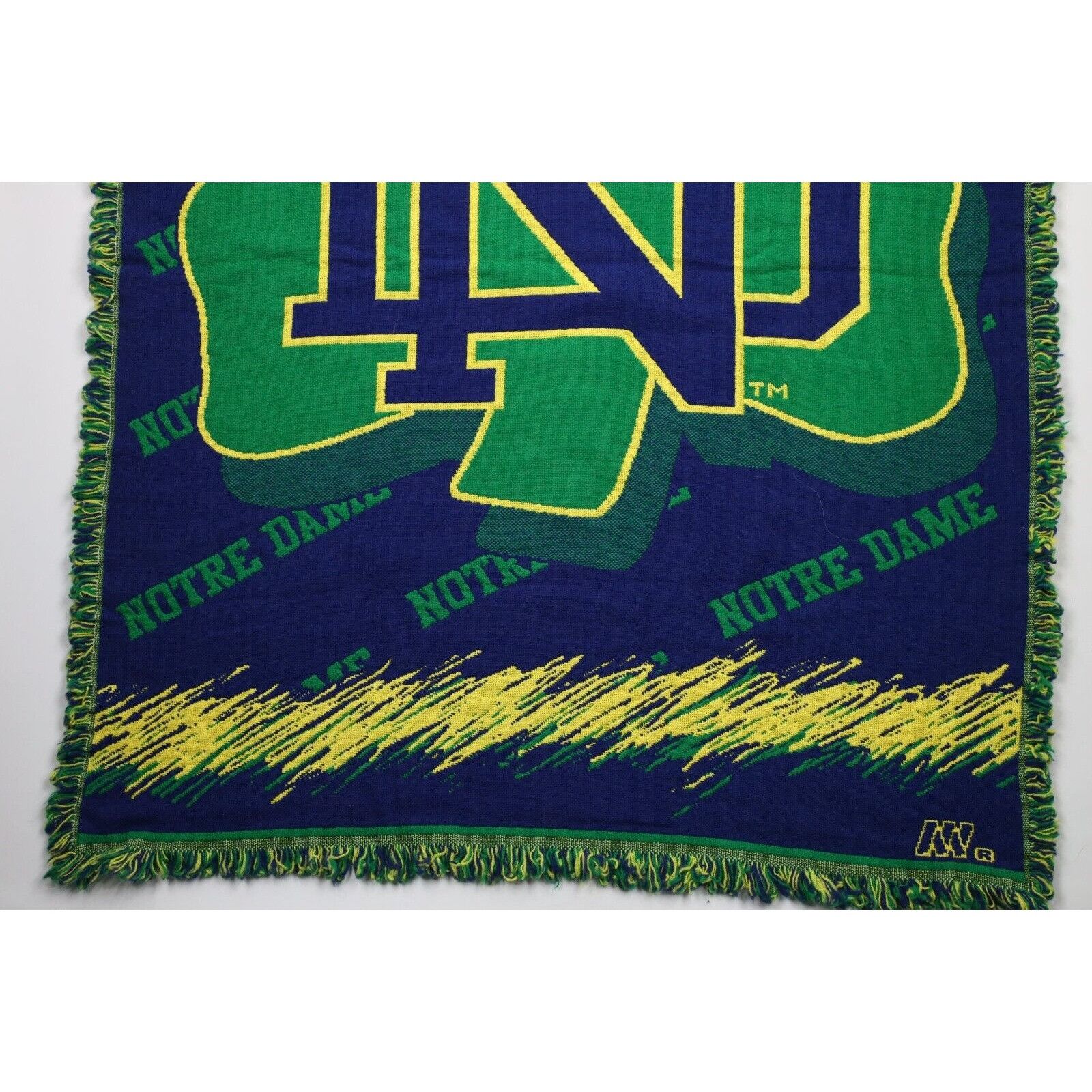 Vintage Vintage 90s All Over Print University of Notre Dame Blanket Size ONE SIZE - 4 Thumbnail