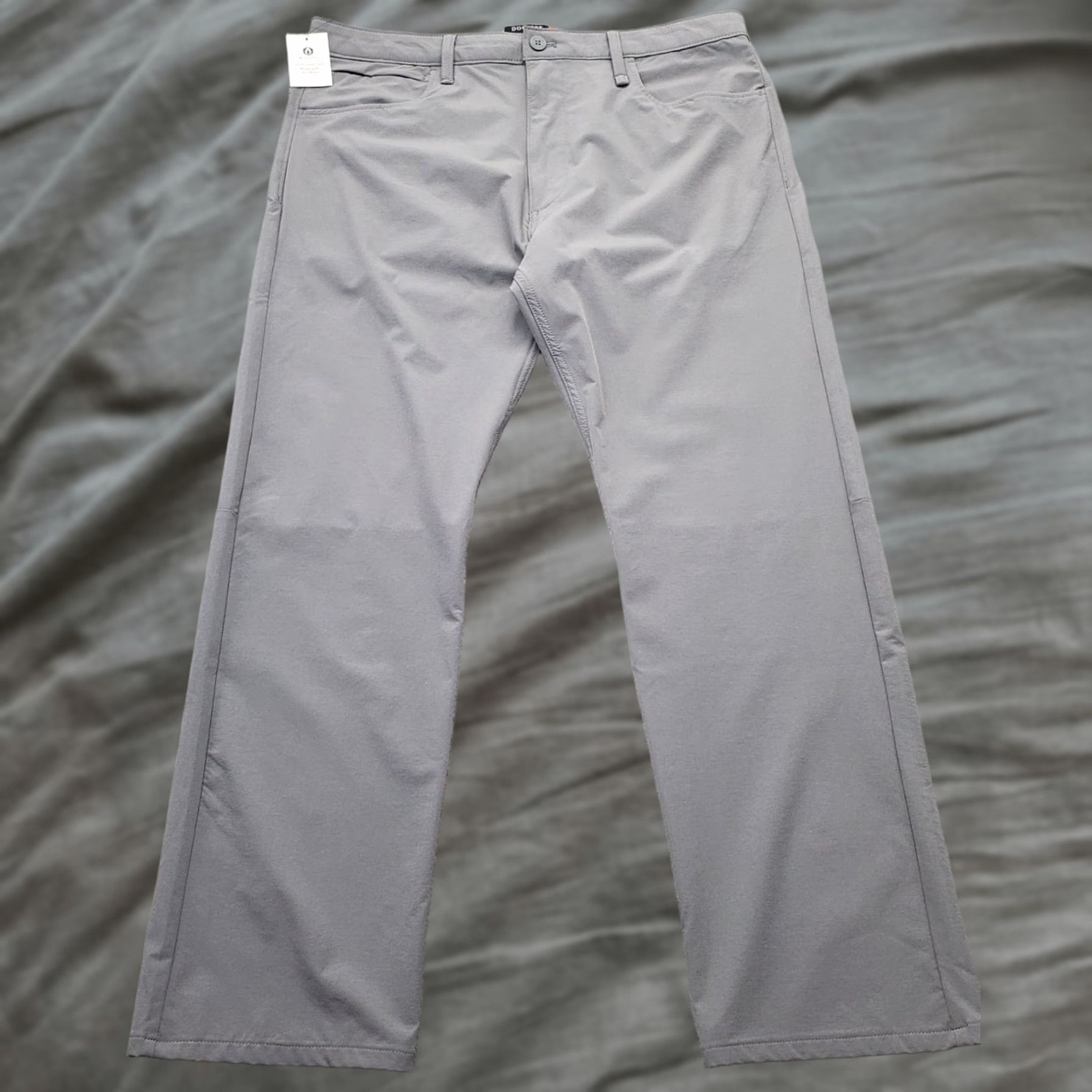 Dockers DOCKERS Mens Hiking Pants 36 Gray Straight Fit Performance Pockets Shirt Size US 36 / EU 52 - 1 Thumbnail