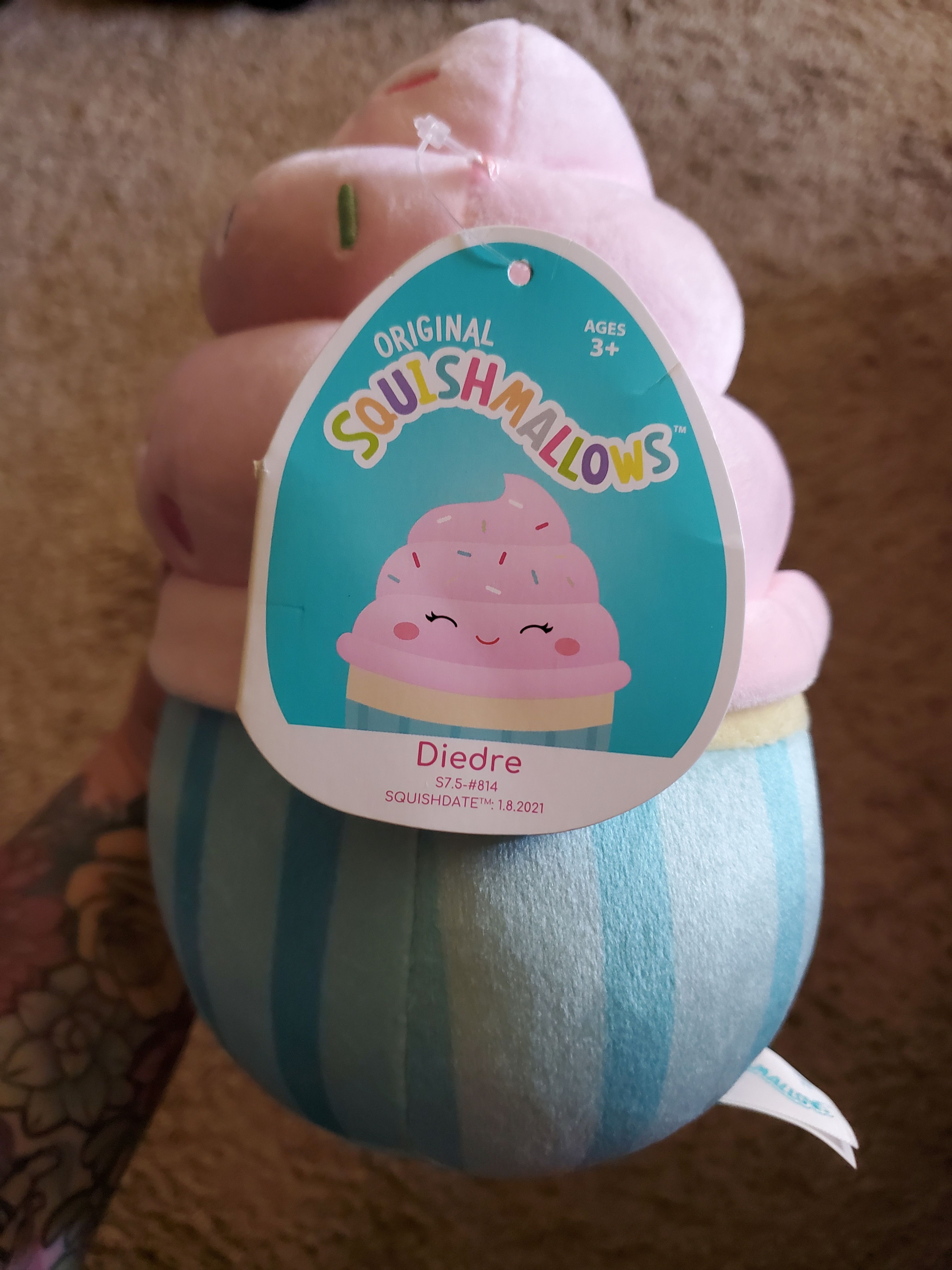 Other *NWT* Squishmallow 8" Cupcake Size ONE SIZE - 2 Thumbnail