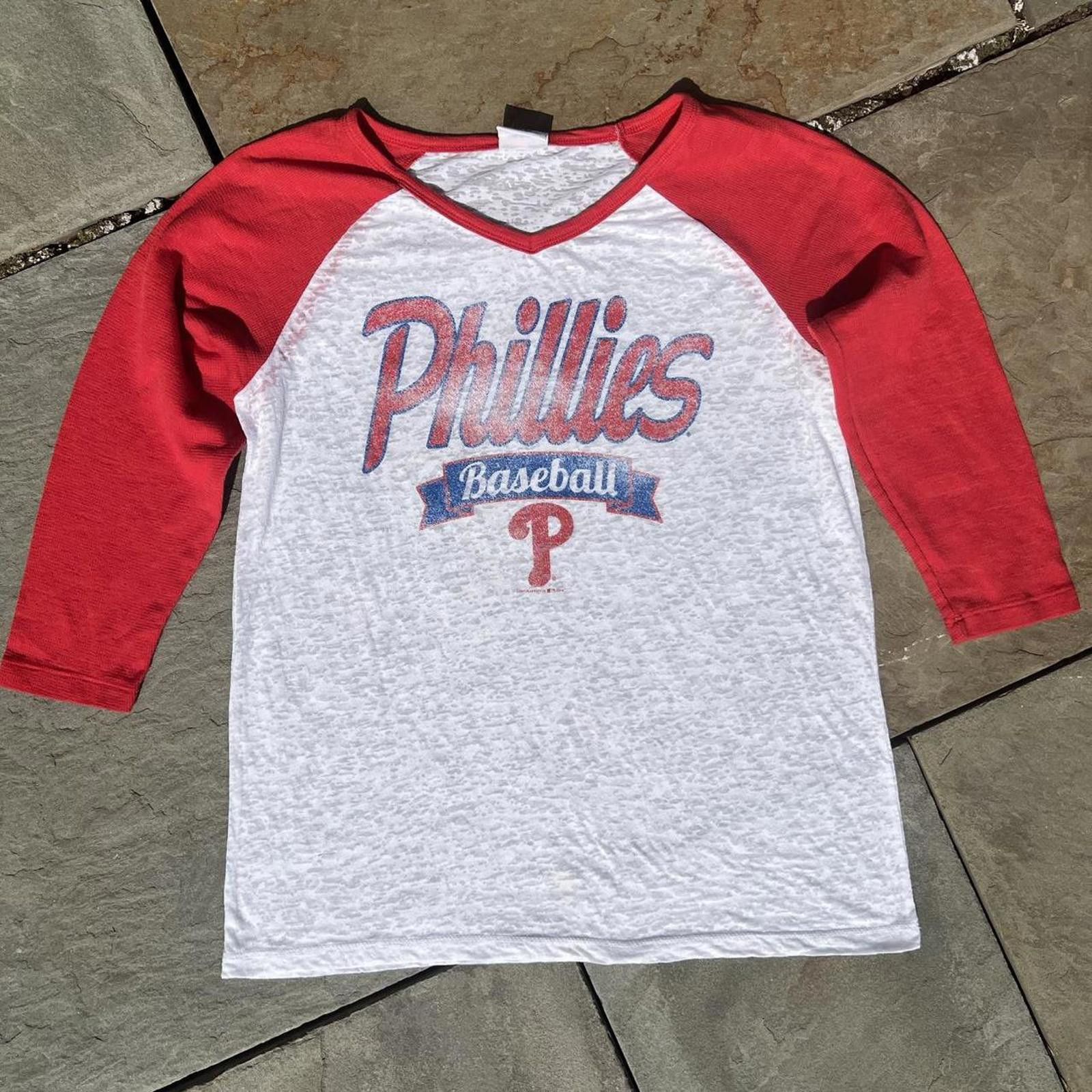 MLB Phillies Stonewashed Distressed Raglan T-shirt Size M / US 6-8 / IT 42-44 - 1 Thumbnail