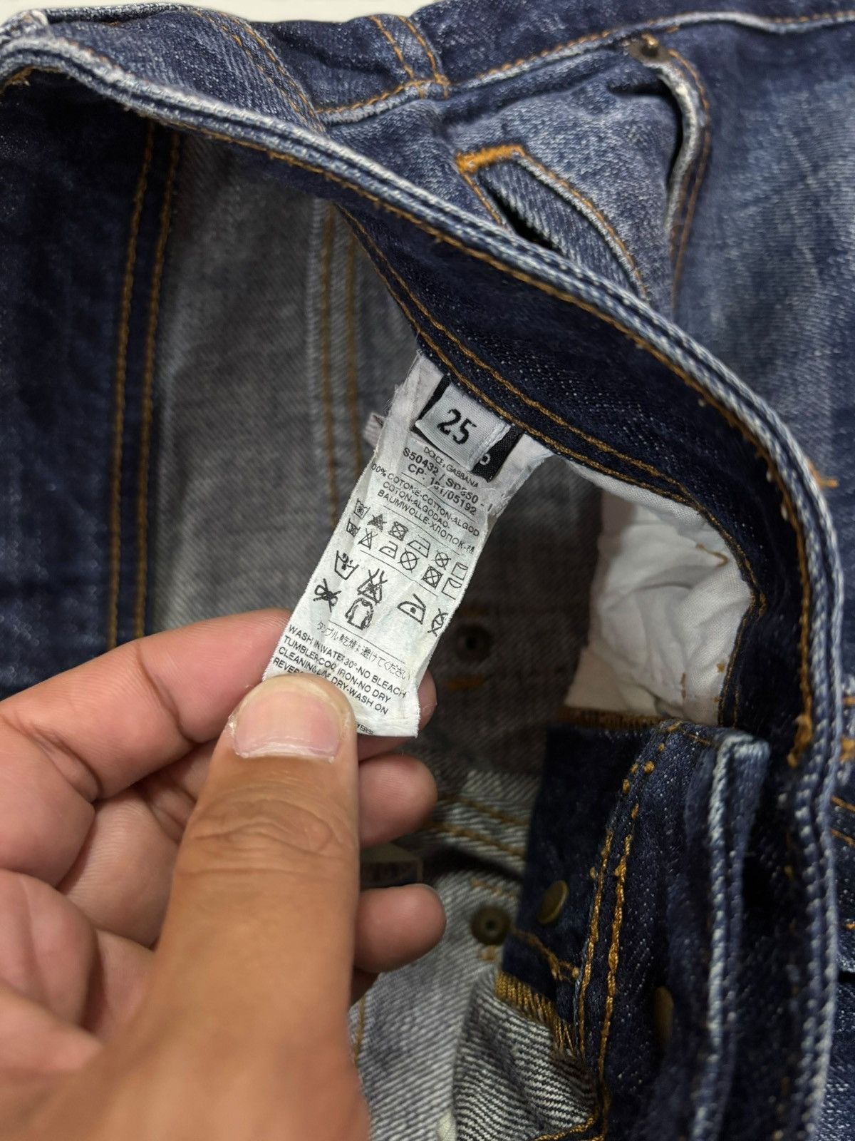 Dolce & Gabbana Italy Dolce & Gabbana Distress Faded Jeans Size US 29 - 12 Thumbnail