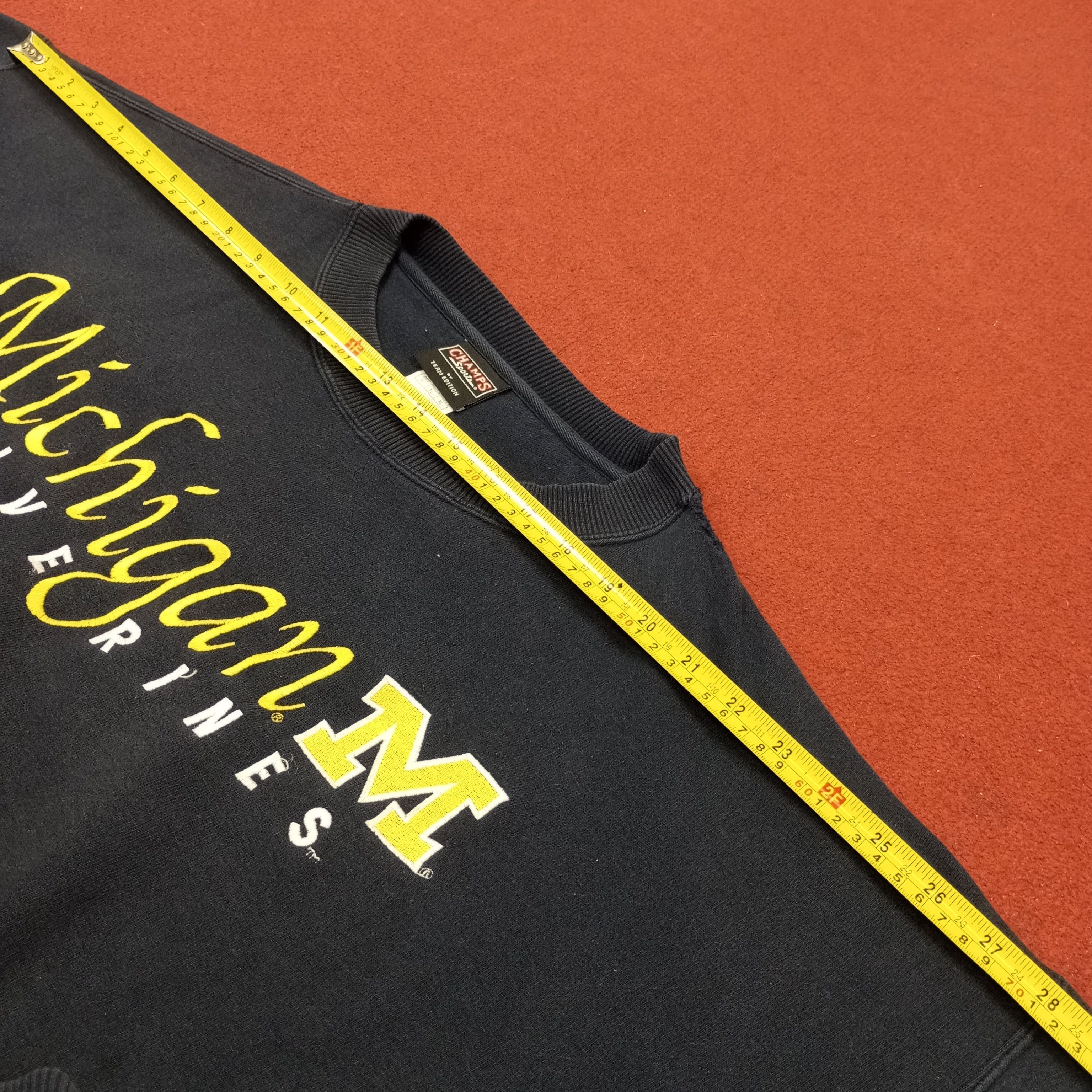 Vintage Michigan Wolverines NFL Football Team Sweatshirt c253n9 Size US XXL / EU 58 / 5 - 9 Thumbnail