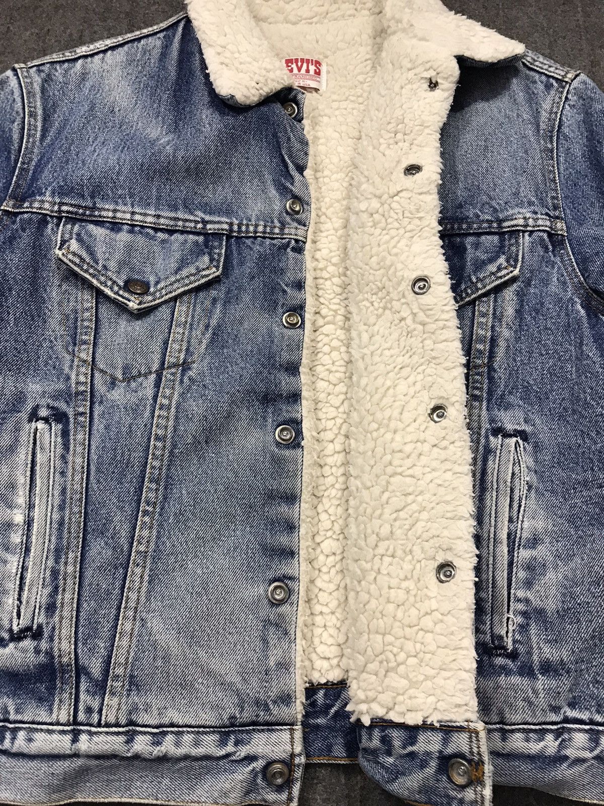 Levi's × Vintage Vintage Levi’s Jacket Sherpa Distressed Snap Button Size US L / EU 52-54 / 3 - 10 Thumbnail