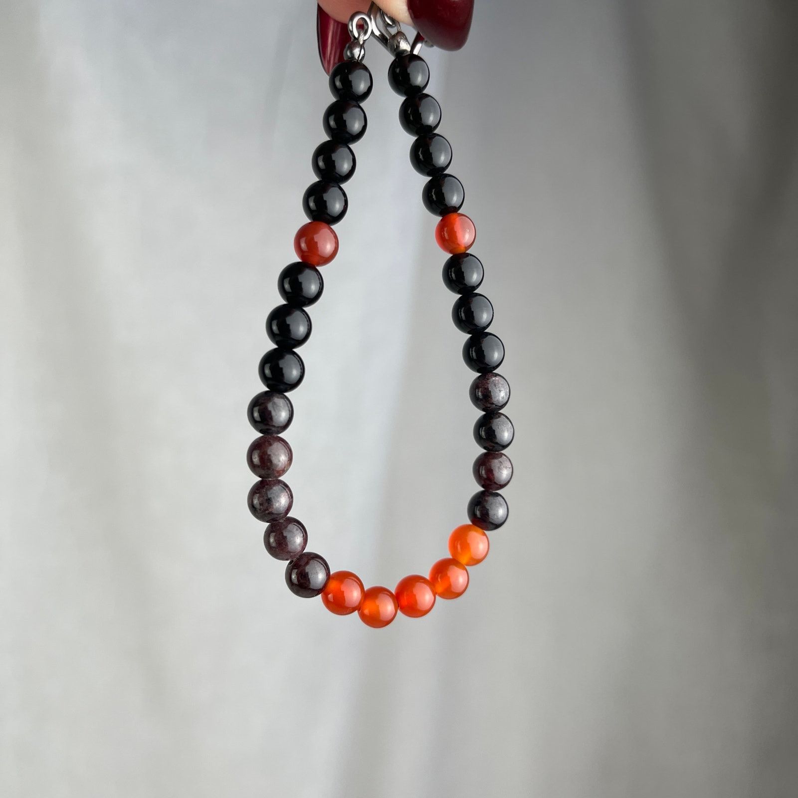 Handmade Carnelian Garnet Obsidian Crystal Gemstone Bead Bracelet Size ONE SIZE - 22 Thumbnail