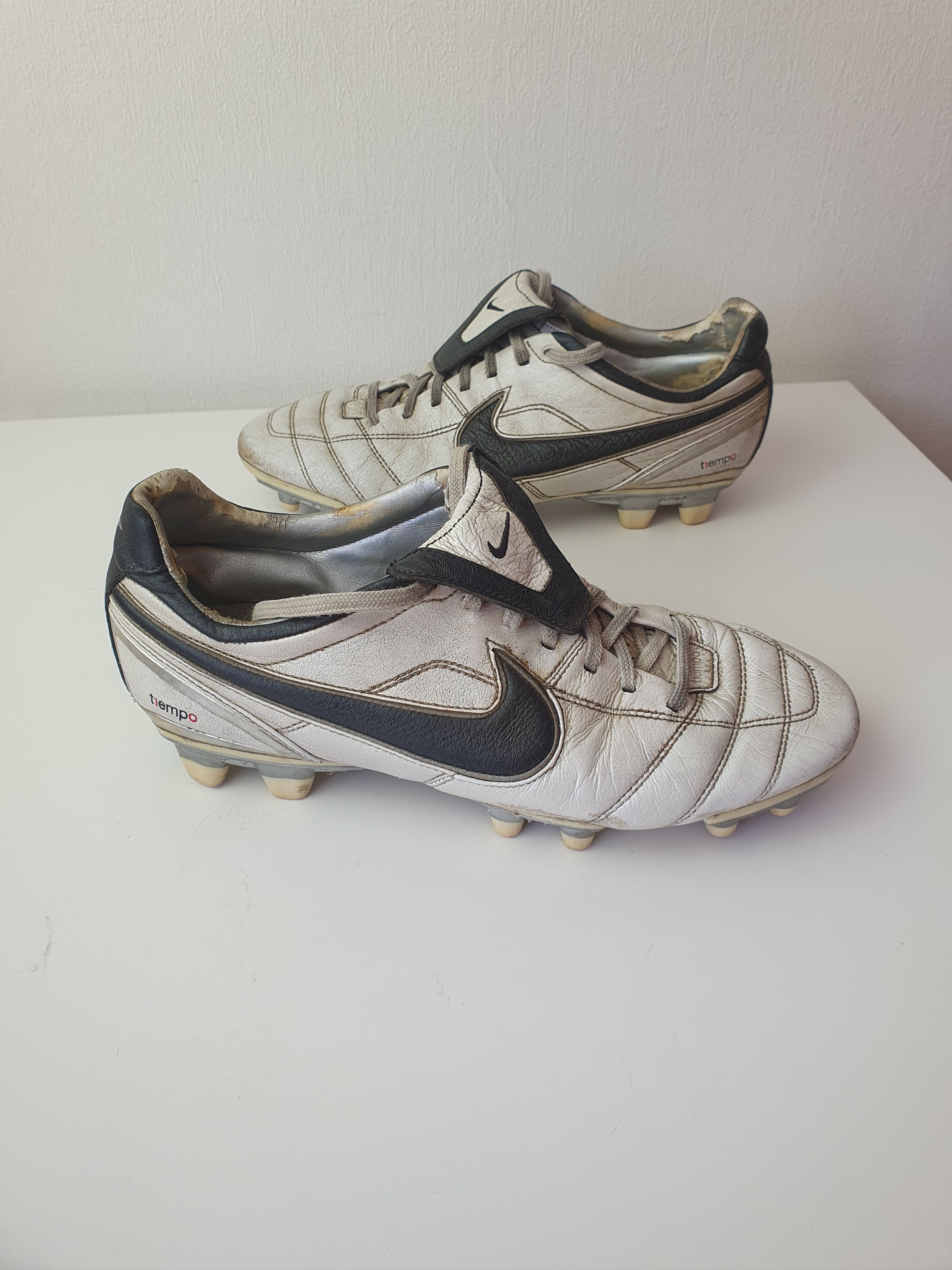 Nike Vintage Football Boots Nike Air Zoom Tiempo Legend II Size US 9 / EU 42 - 5 Thumbnail