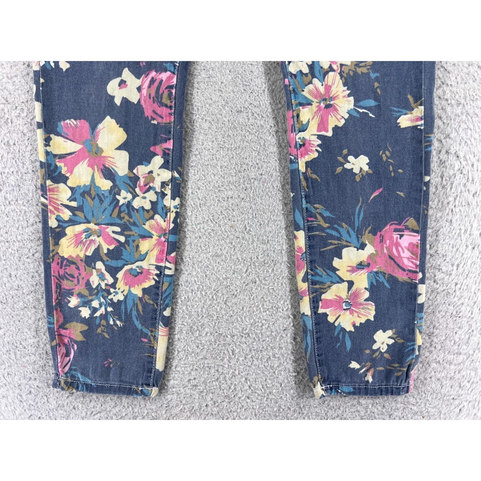 Denime Masoi Jeans Womens 7 Blue Denim Floral Straight Low Rise 25x27 5-Pocket Design Zip 27 Inseam Regular Stretch Vintage No Mens Womens (adjusted end) Size 28" / US 6 / IT 42 - 2 Thumbnail