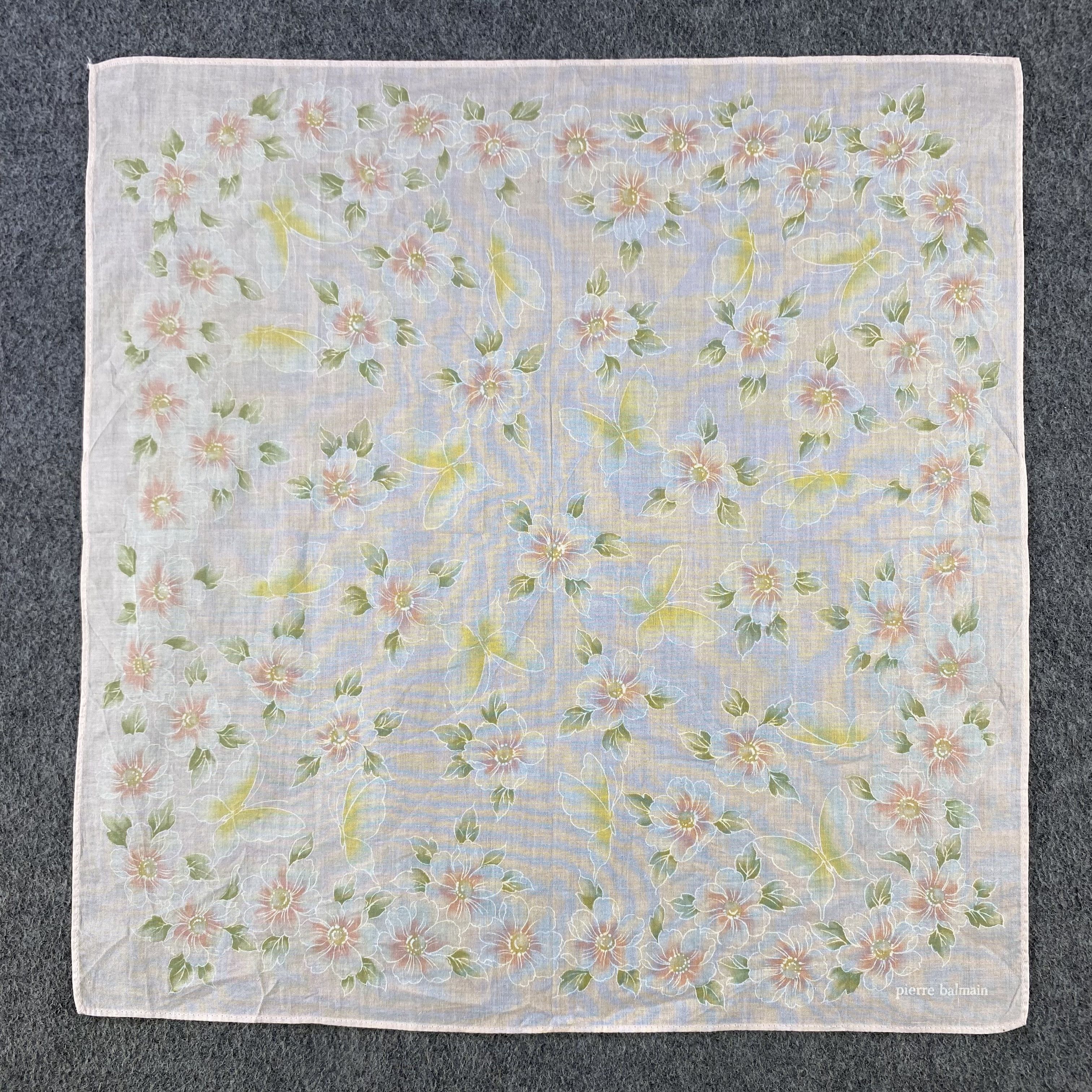 Pierre Balmain × Vintage Pierre Balmain Handkerchief/Neckerchief/Bandana HC874 Size ONE SIZE - 1 Thumbnail