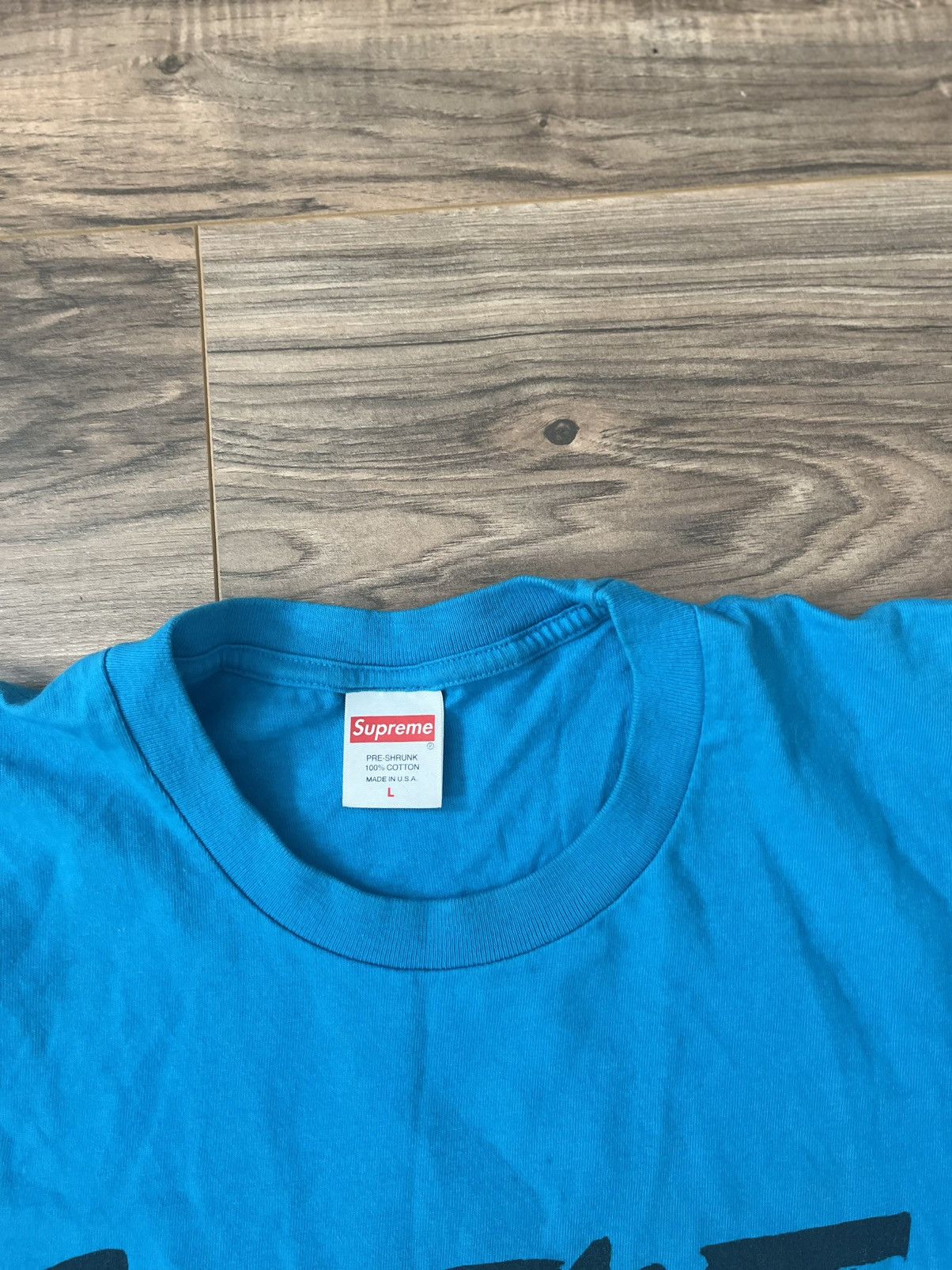 Supreme Supreme Futura Logo Tee Size US L / EU 52-54 / 3 - 7 Thumbnail