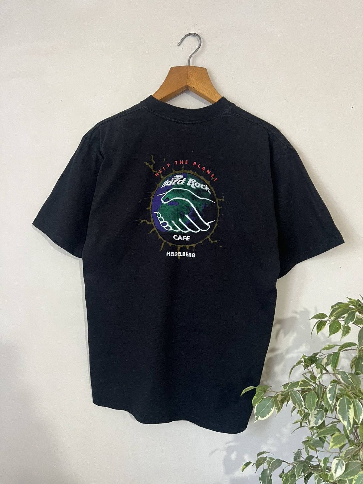 Hard Rock Cafe Vintage Hard Rock Cafe Tee Size US L / EU 52-54 / 3 - 1 Thumbnail