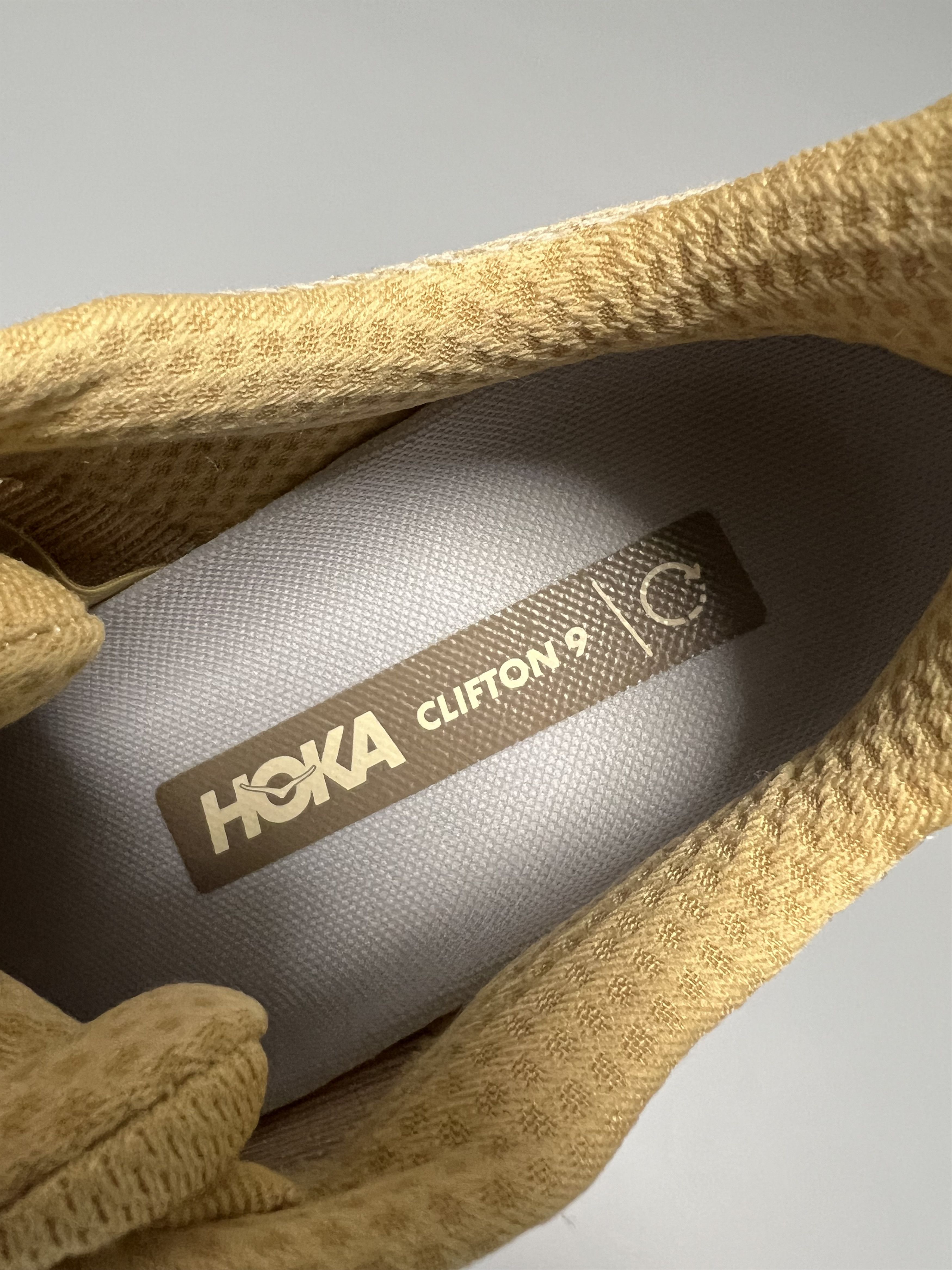 Hoka 9D Hoka One One Clifton 9 Running Shoes Walking Gym Size US 9 / EU 42 - 17 Thumbnail