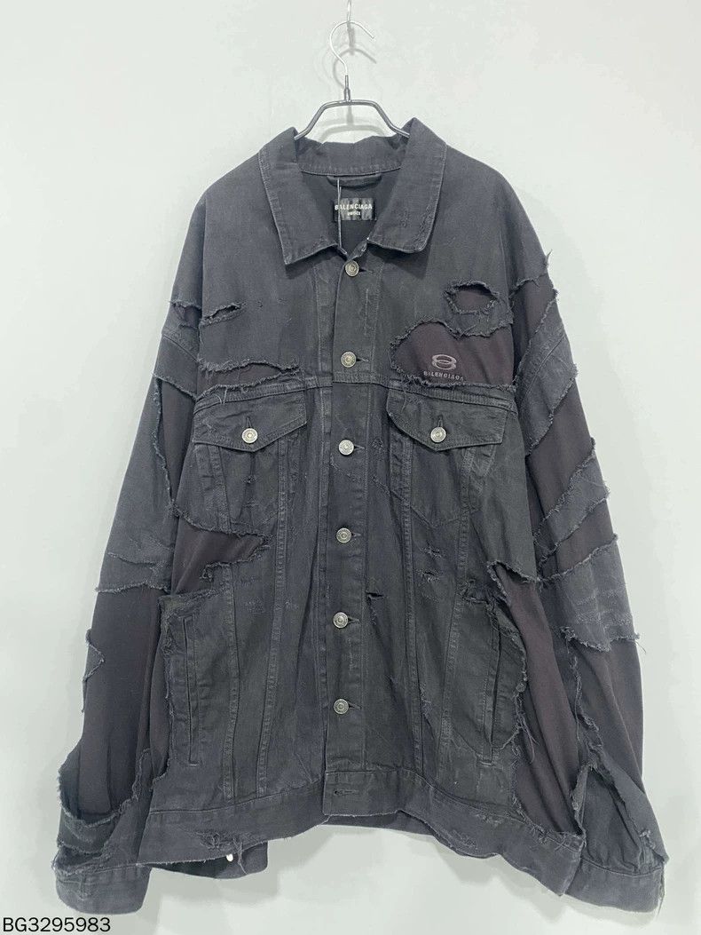 Balenciaga Balenciaga Patchwork Destroyed Double Ring Denim Jacket Size US M / EU 48-50 / 2 - 1 Thumbnail