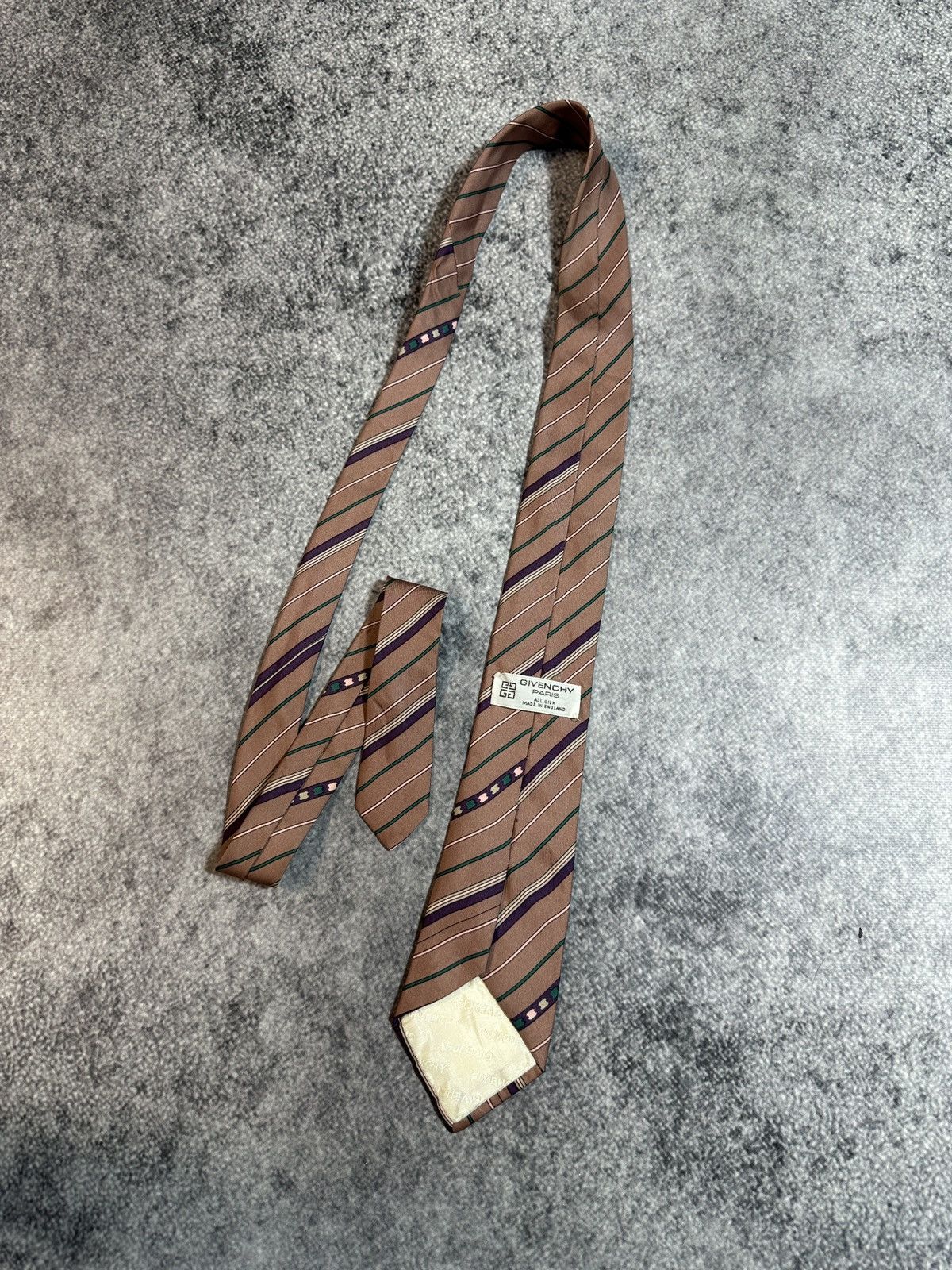 Givenchy × Vintage Vintage Givenchy Ties Rare Streetwear Casual USA Size ONE SIZE - 1 Thumbnail
