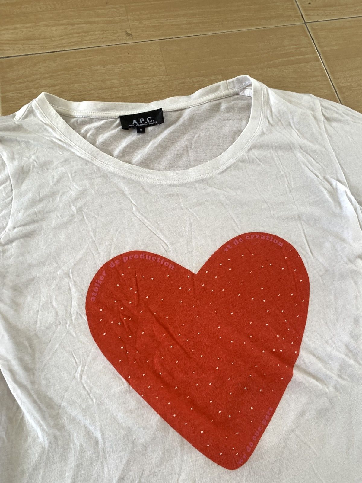 A.P.C. A.P.C Heart T-shirt Size S / US 4 / IT 40 - 2 Thumbnail