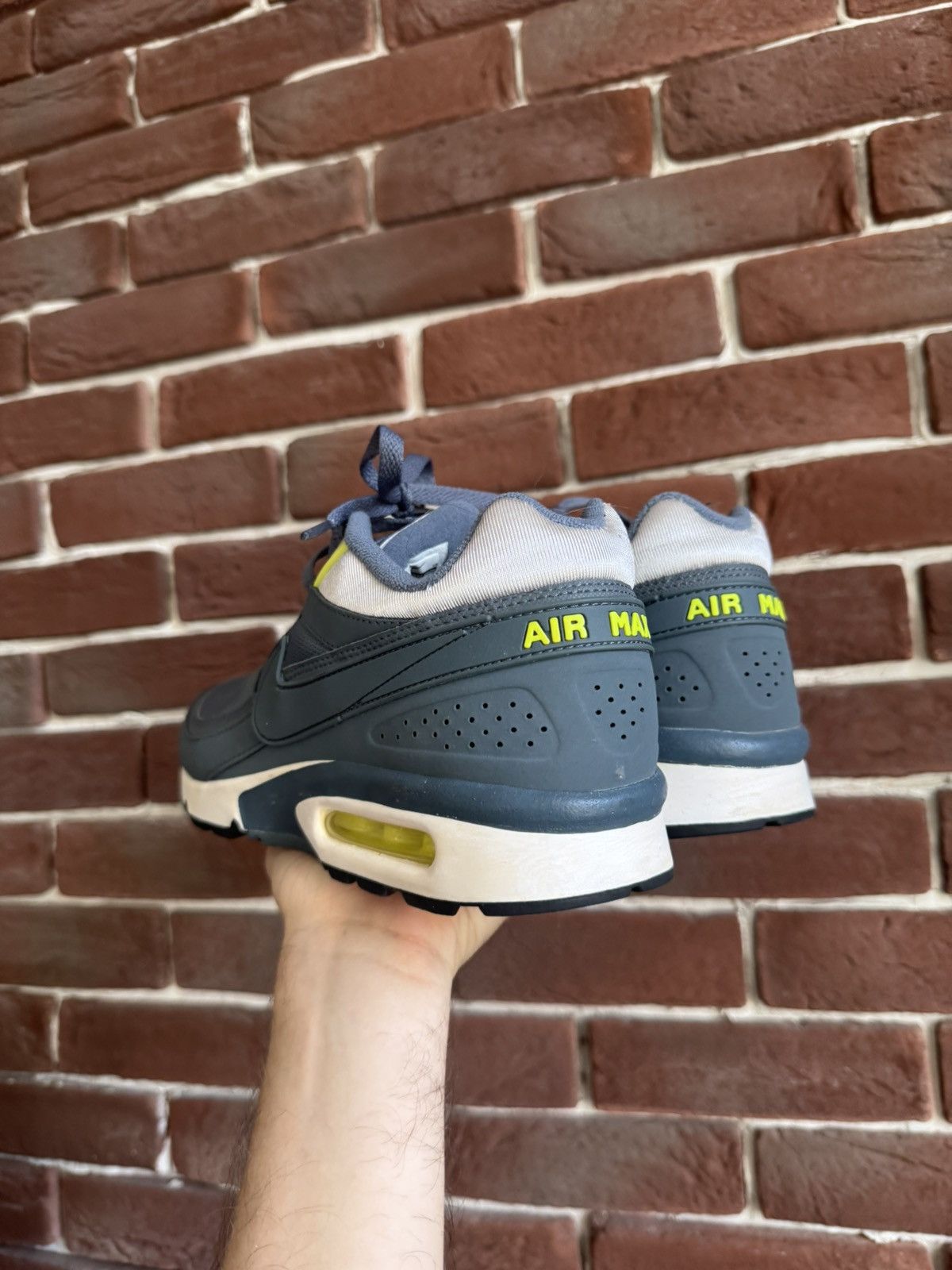 Nike 2013 Nike Air Max Classic Bw 10us Hype Kicks gabber Size US 10 / EU 43 - 11 Thumbnail