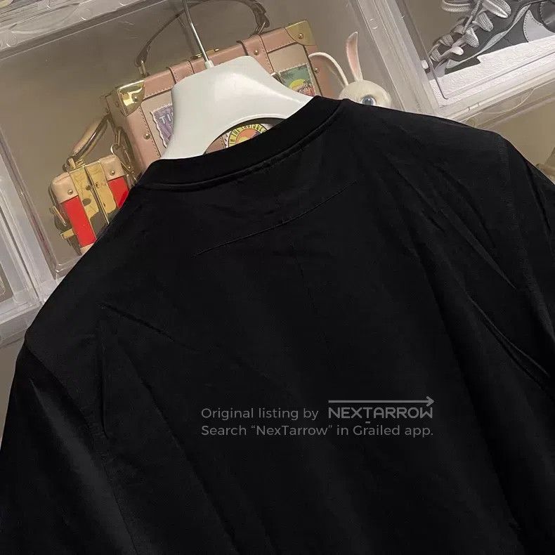 Givenchy Givenchy Men's Printed Short Sleeve T-Shirt Size US S / EU 44-46 / 1 - 6 Thumbnail