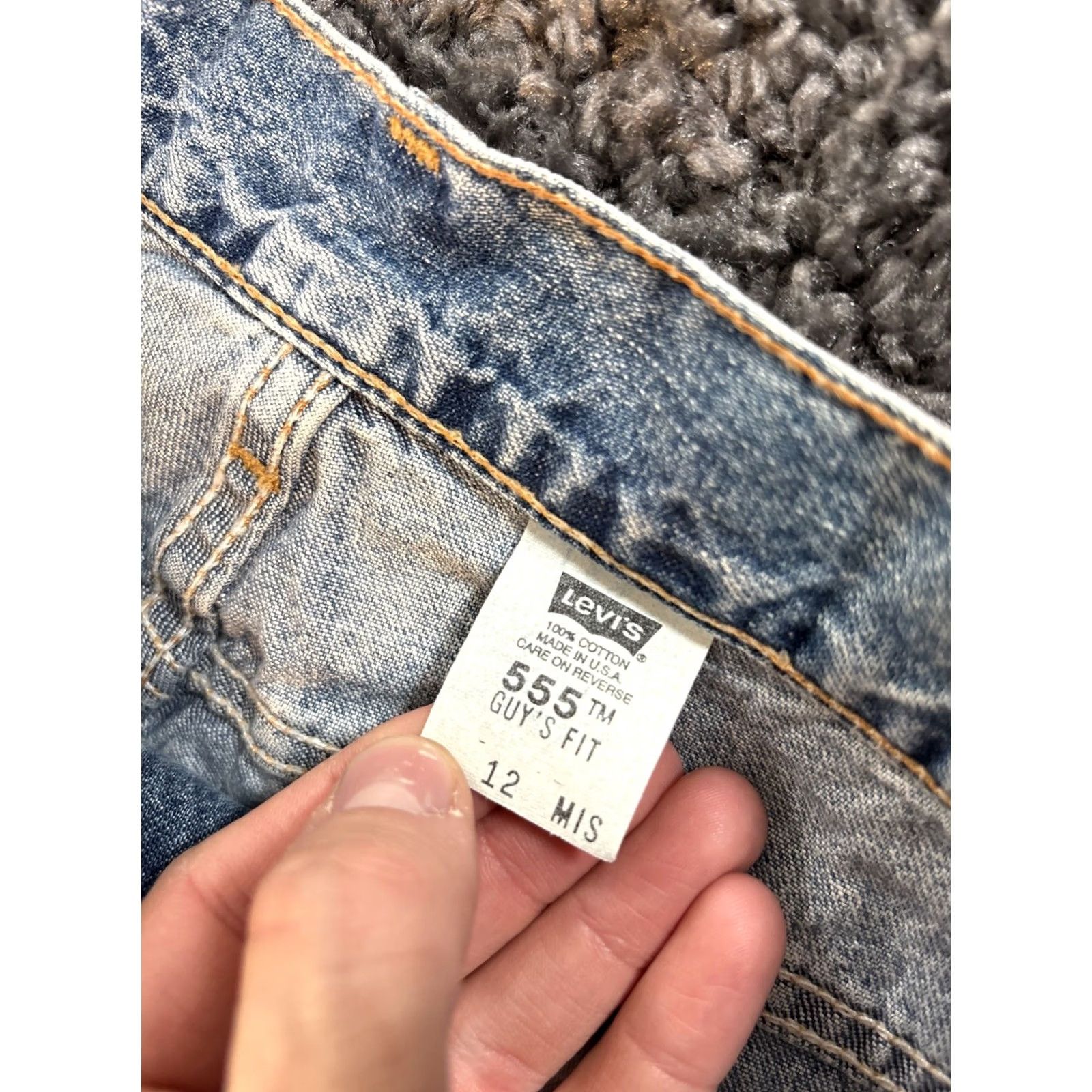 Levi's VINTAGE Levi's 555 Denim Shorts Women 32 High Rise Light Wash Frayed Blue 90s Hot Pants Casual Summer Spring Jeans Shorts Mens Women Girls Size 24" / US 00 / IT 34 - 6 Thumbnail