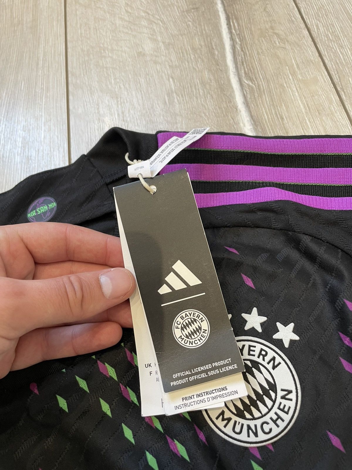 Adidas Adidas Bayern Munich 23/24 Player Version Away Womans Jersey Size S / US 4 / IT 40 - 4 Thumbnail