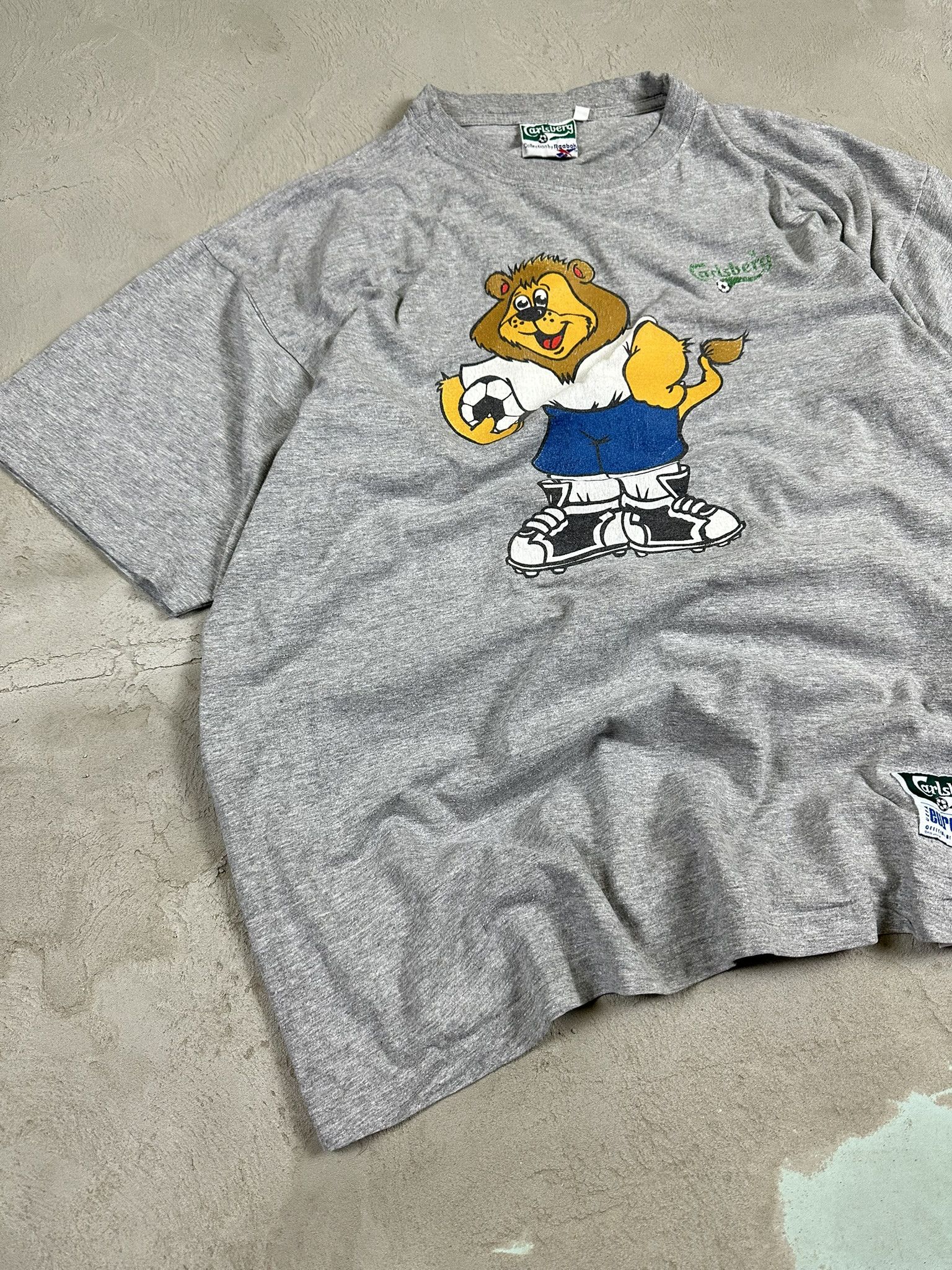 Reebok 1994 Euro Soccer Reebok Carlsberg Graphic T-shirt 90s Size US XL / EU 56 / 4 - 5 Thumbnail