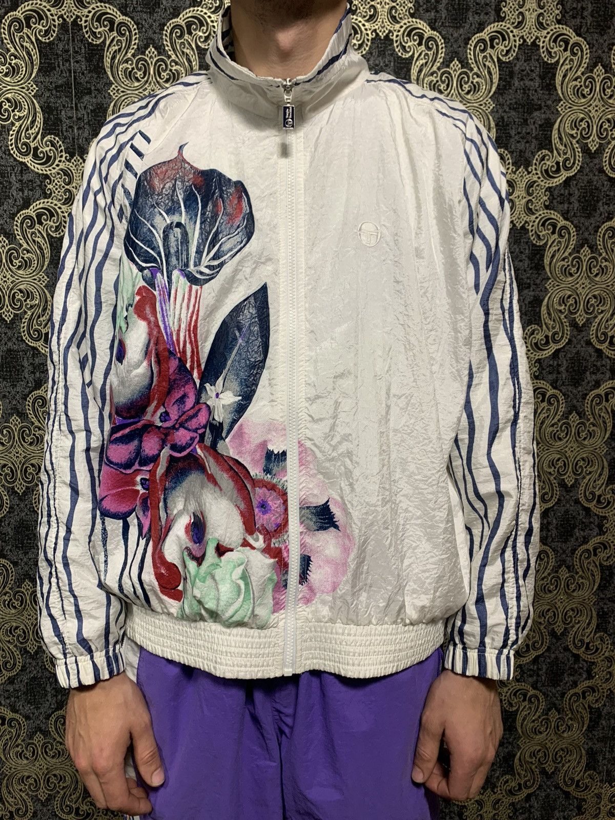 Sergio Tacchini Vintage Sergio Tacchini Floral Ladies Windbreaker Jacket Size XL / US 12-14 / IT 48-50 - 1 Thumbnail