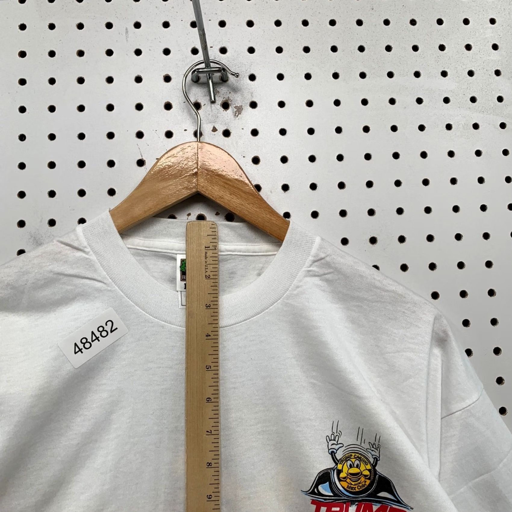 Fruit Of The Loom VINTAGE Trump Casino Shirt Mens XL White 90s SIngle Stitch Slot Graphic T Size US XL / EU 56 / 4 - 7 Thumbnail
