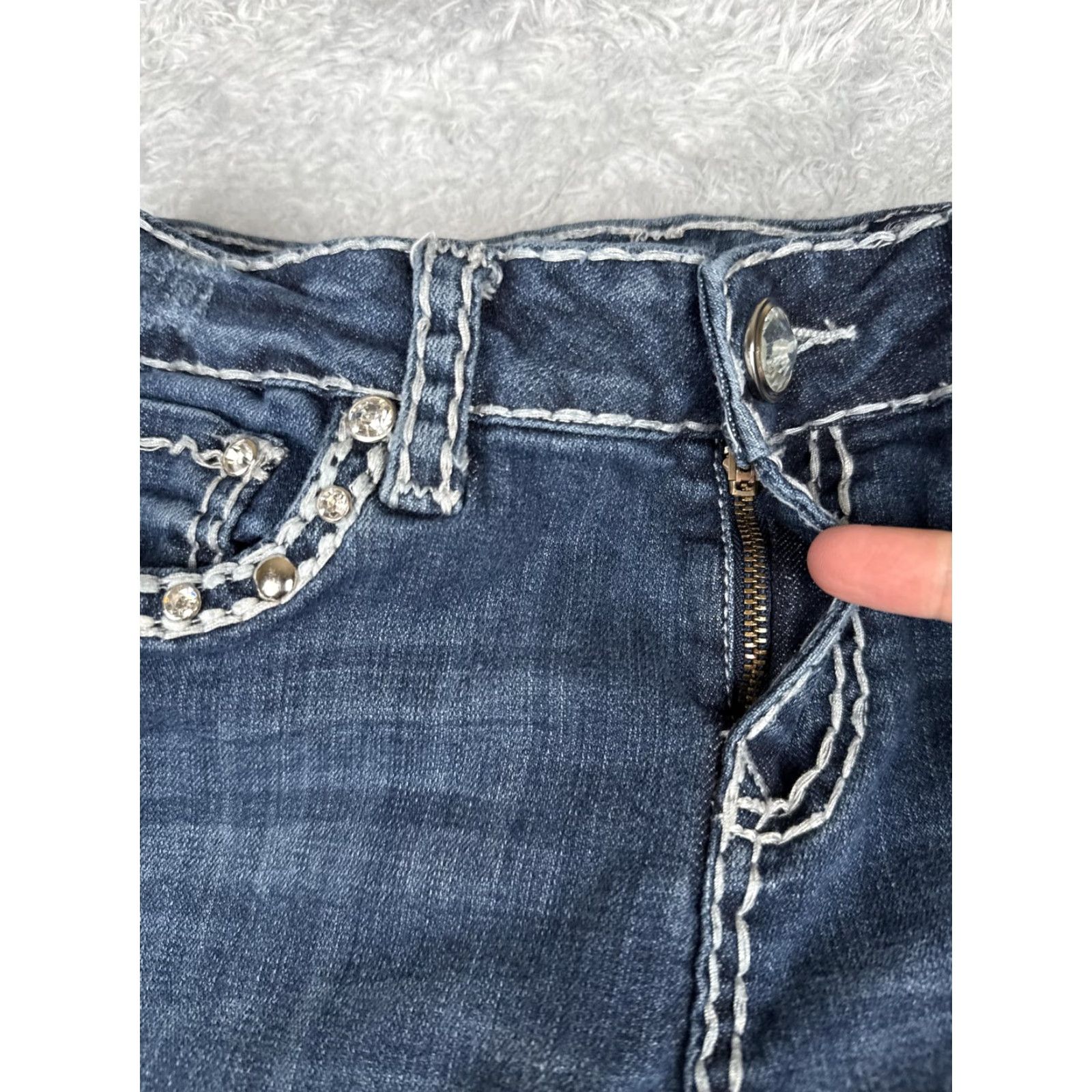 Vintage LA Idol Jeans Bootcut Juniors 9 Blue Medium Wash Low Rise Stretch 31x34 5-Pocket Denim Rhinestone Studded Womens Size 30" / US 8 / IT 44 - 5 Thumbnail