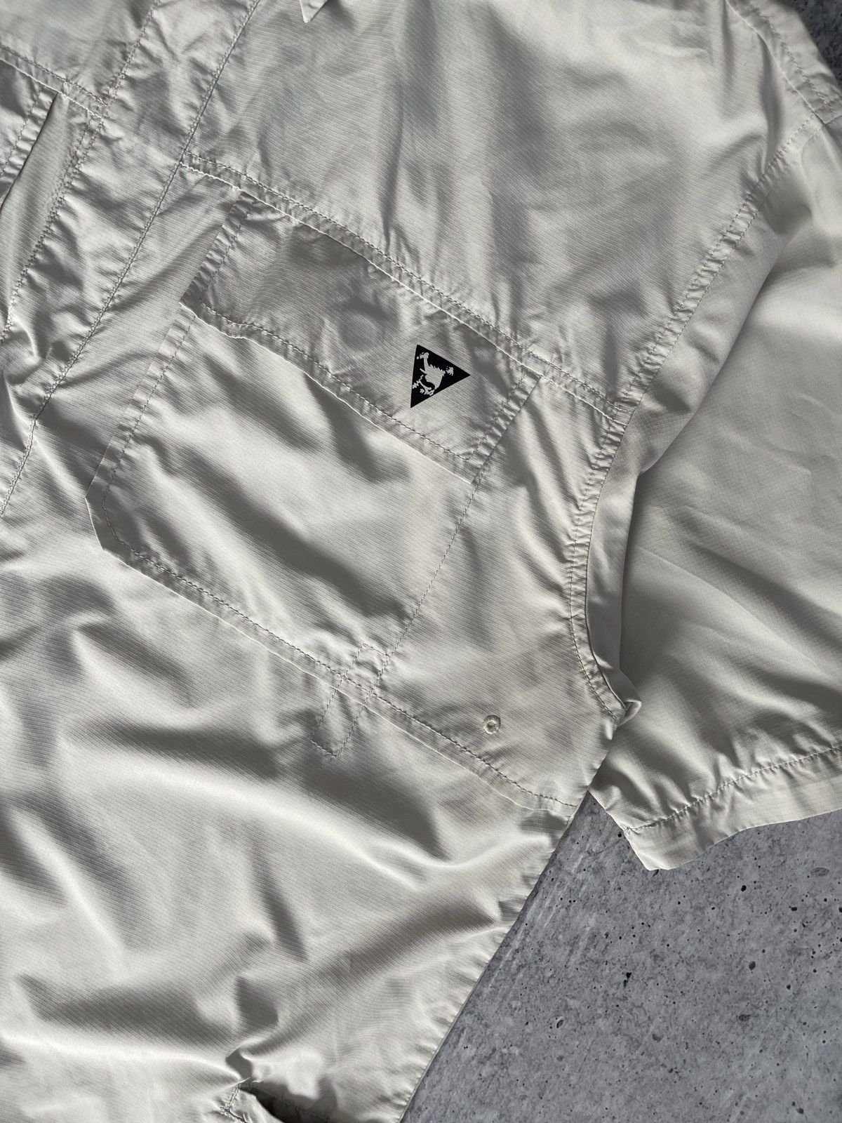 Oakley × Vintage Oakley Vintage Very Light Weight Summer Shirt With Logo Size US L / EU 52-54 / 3 - 16 Thumbnail