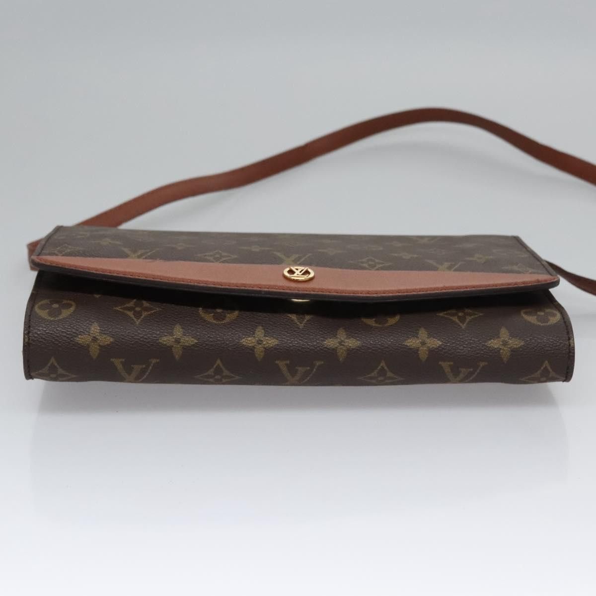 Louis Vuitton LOUIS VUITTON Monogram Bordeaux 27 Shoulder Bag M51797 Size ONE SIZE - 5 Thumbnail