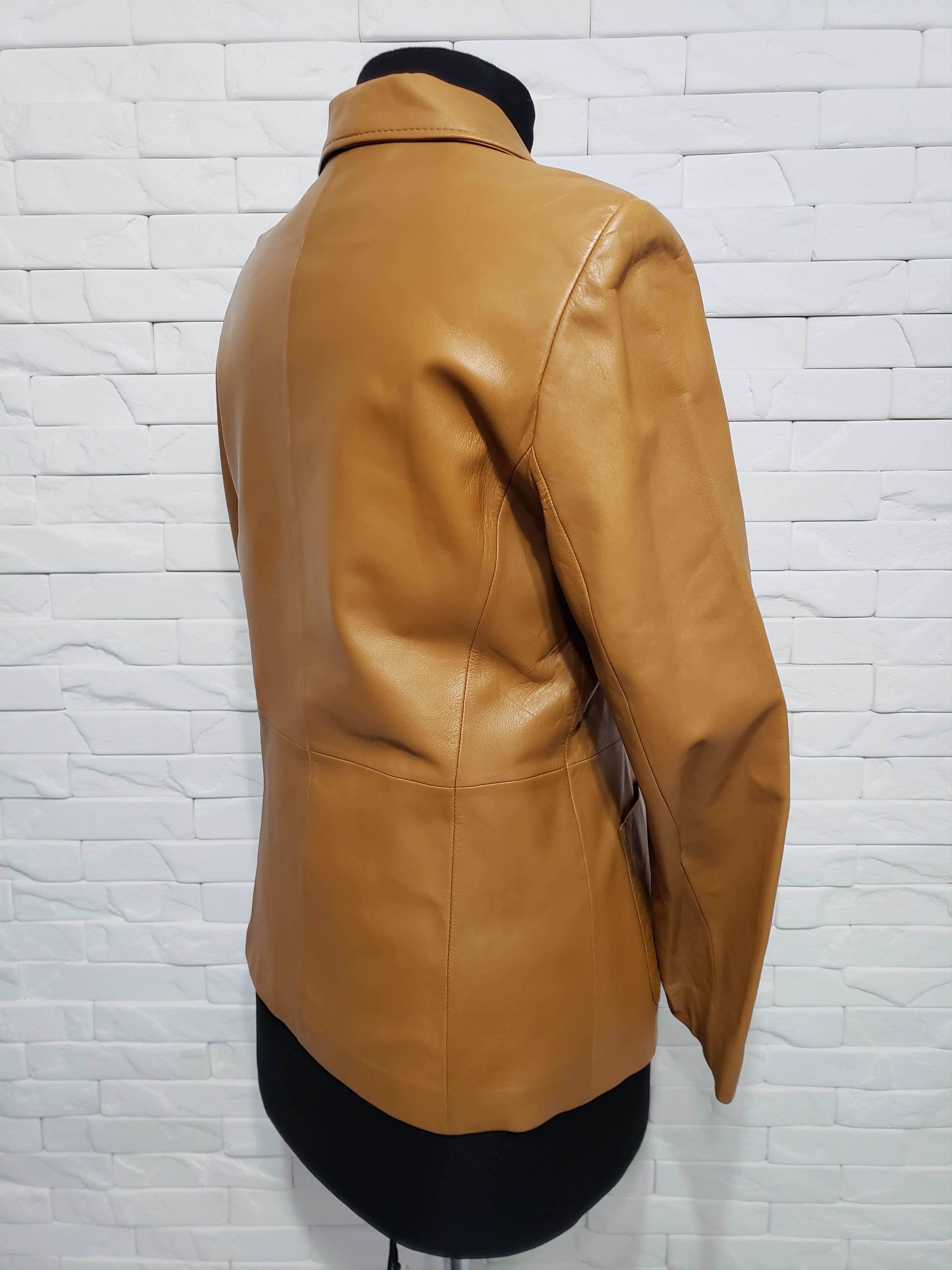 Genuine Leather Stylish brown leather jacket for women. Size M / US 6-8 / IT 42-44 - 5 Thumbnail