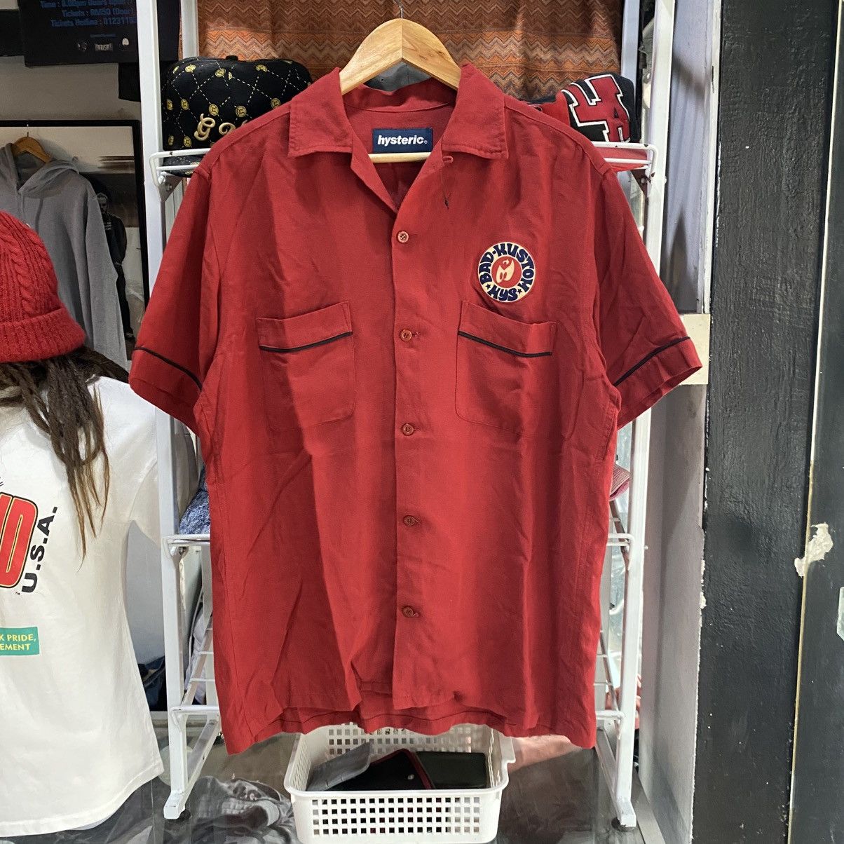 Hysteric Glamour Hysteric Glamour Super Hys Rayon Red Shirt Size US L / EU 52-54 / 3 - 2 Thumbnail