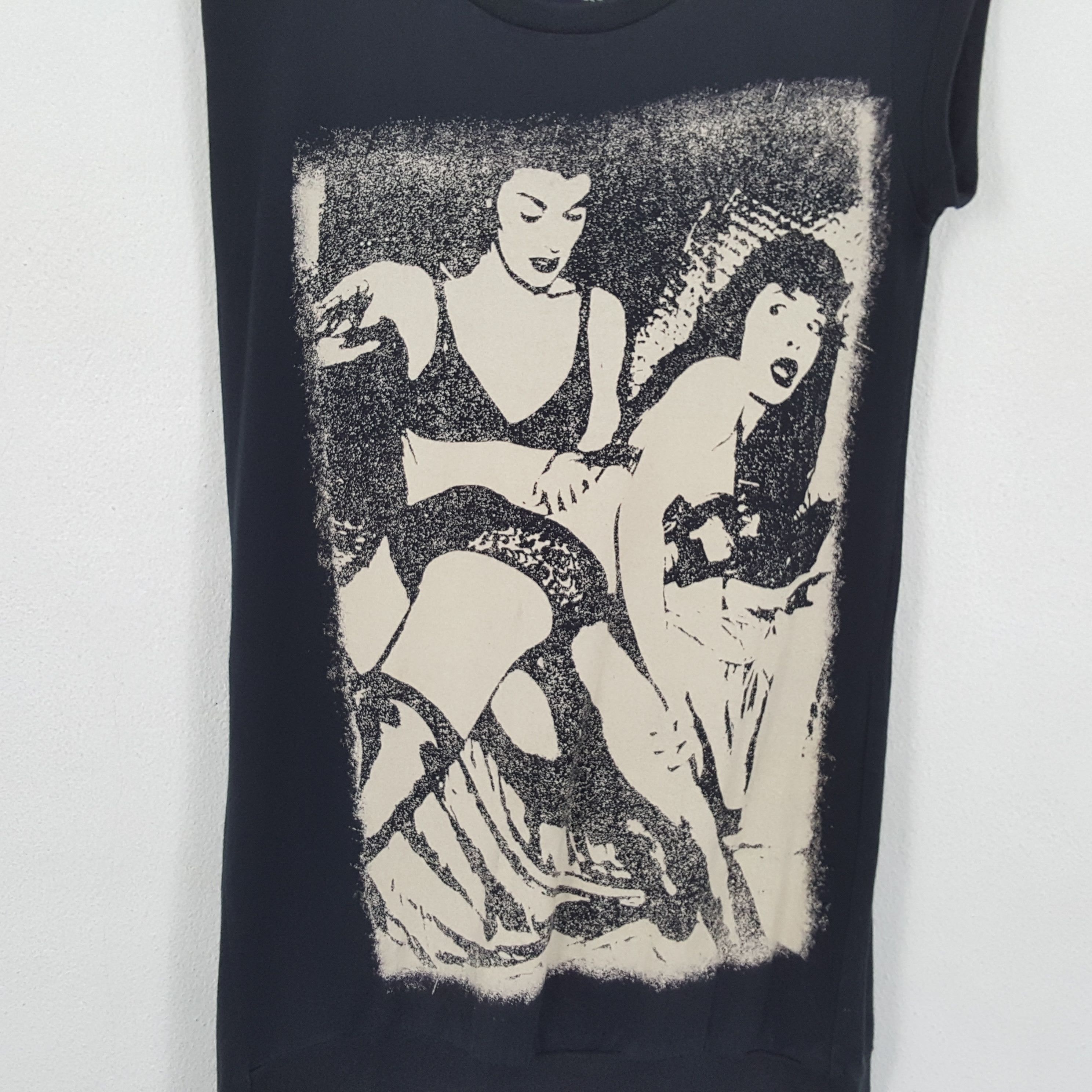 Hysteric Glamour × Japanese Brand × Vintage Vintage HYSTERIC GLAMOUR Japanese Fashion Brand Tank Tops Size XS / US 0-2 / IT 36-38 - 2 Thumbnail